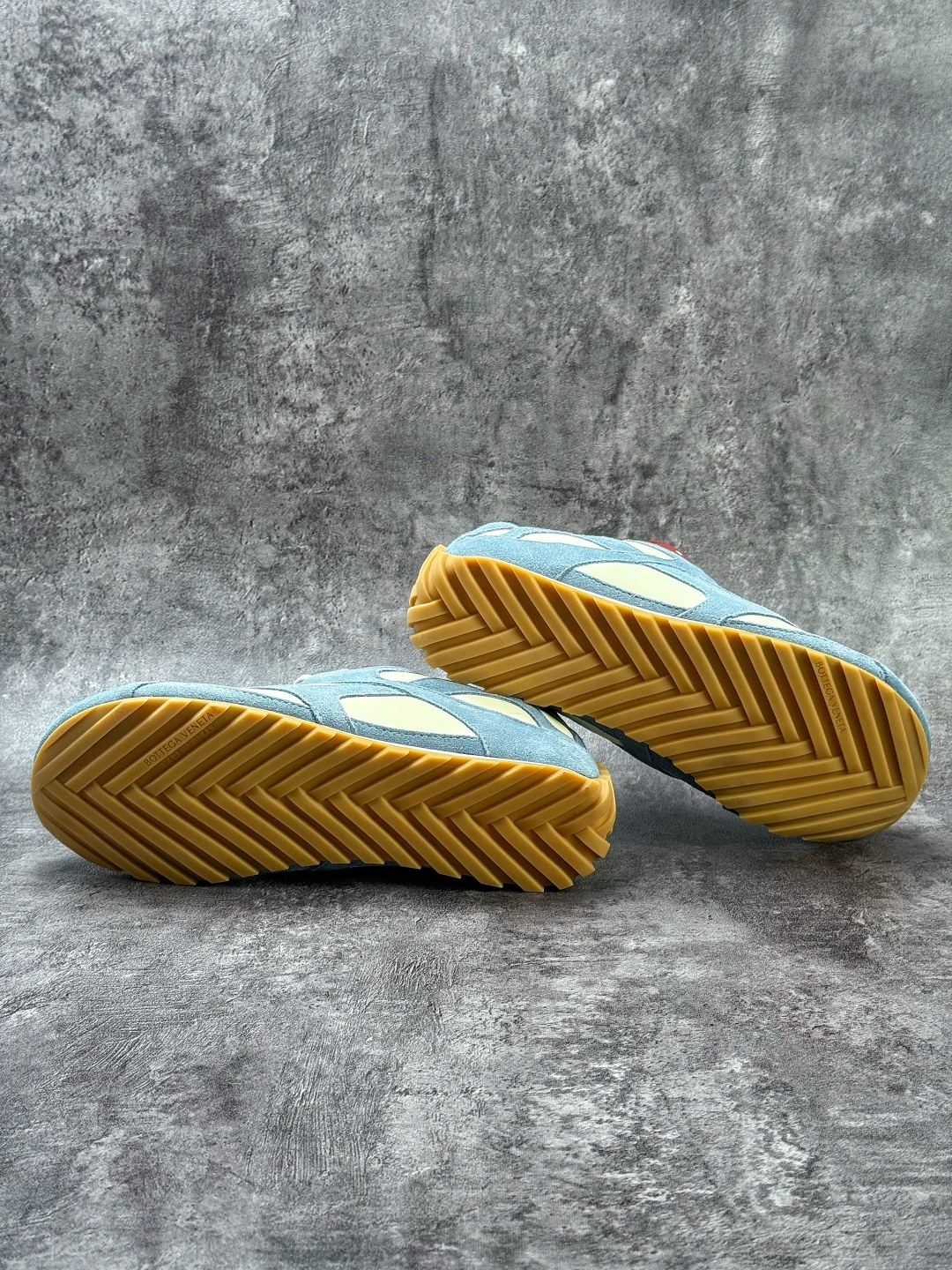 220 Bottega Veneta葆蝶家 Orbit Flash 小羊皮 圆头系带 薄底德训鞋 838373 V3MS2 1782-Chinese UA Cheap High Quatity Brand Clothes Bags handbags Sneakers wholesale wholesaler seller from China Factory suppliers Fashion Clothing Shoes best Quality Beautiful Price 220 Bottega Veneta葆蝶家 Orbit Flash 小羊皮 圆头系带 薄底德训鞋 838373 V3MS2 1782