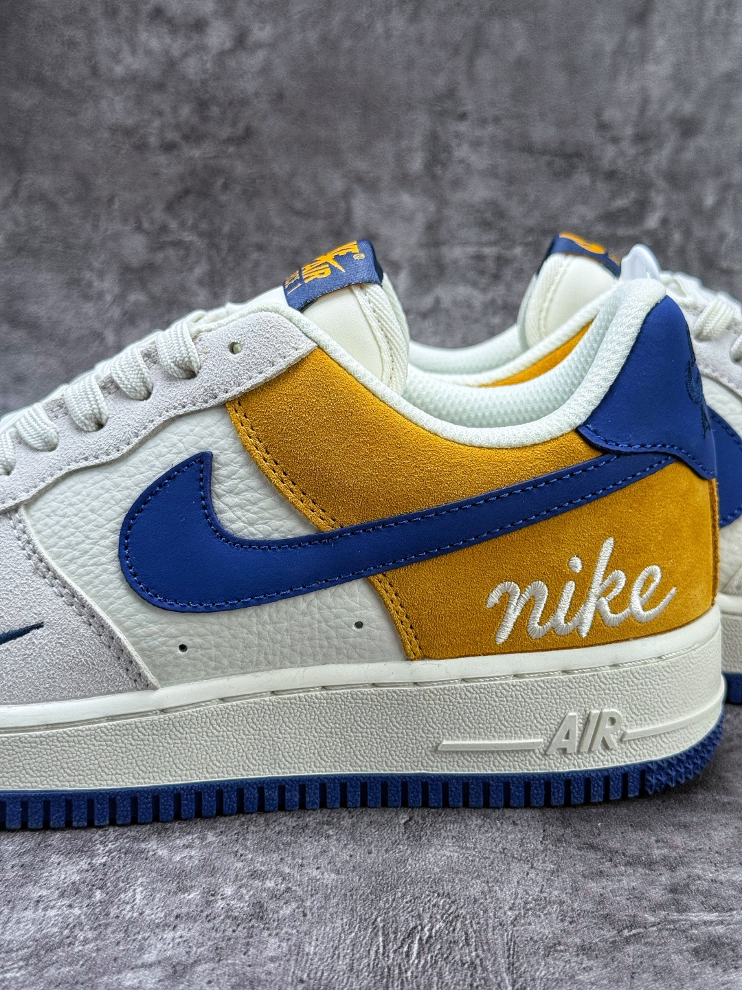 Nike Air Force 1 Low 07 灰白蓝小勾 HF2794-100