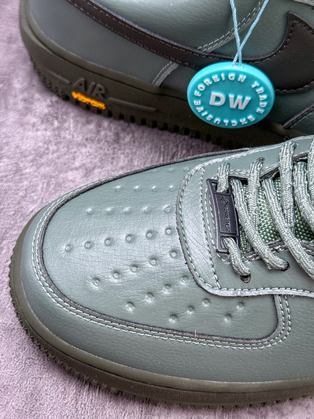 Nike Air Force 1 Low 07 绿黑 HV5953-300-Top High Quatity Cheap Sneakers Fashion Clothing Clothes Bags handbags Shoes of all Brand wholesale With The best Quality And Beautiful Price from China Factory Chinese suppliers wholesaler seller Nike Air Force 1 Low 07 绿黑 HV5953-300