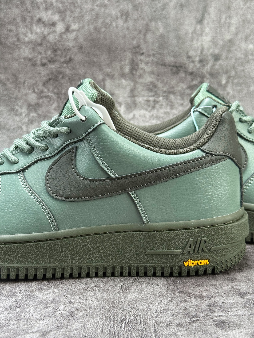 Nike Air Force 1 Low 07 绿黑 HV5953-300-Top High Quatity Cheap Sneakers Fashion Clothing Clothes Bags handbags Shoes of all Brand wholesale With The best Quality And Beautiful Price from China Factory Chinese suppliers wholesaler seller Nike Air Force 1 Low 07 绿黑 HV5953-300