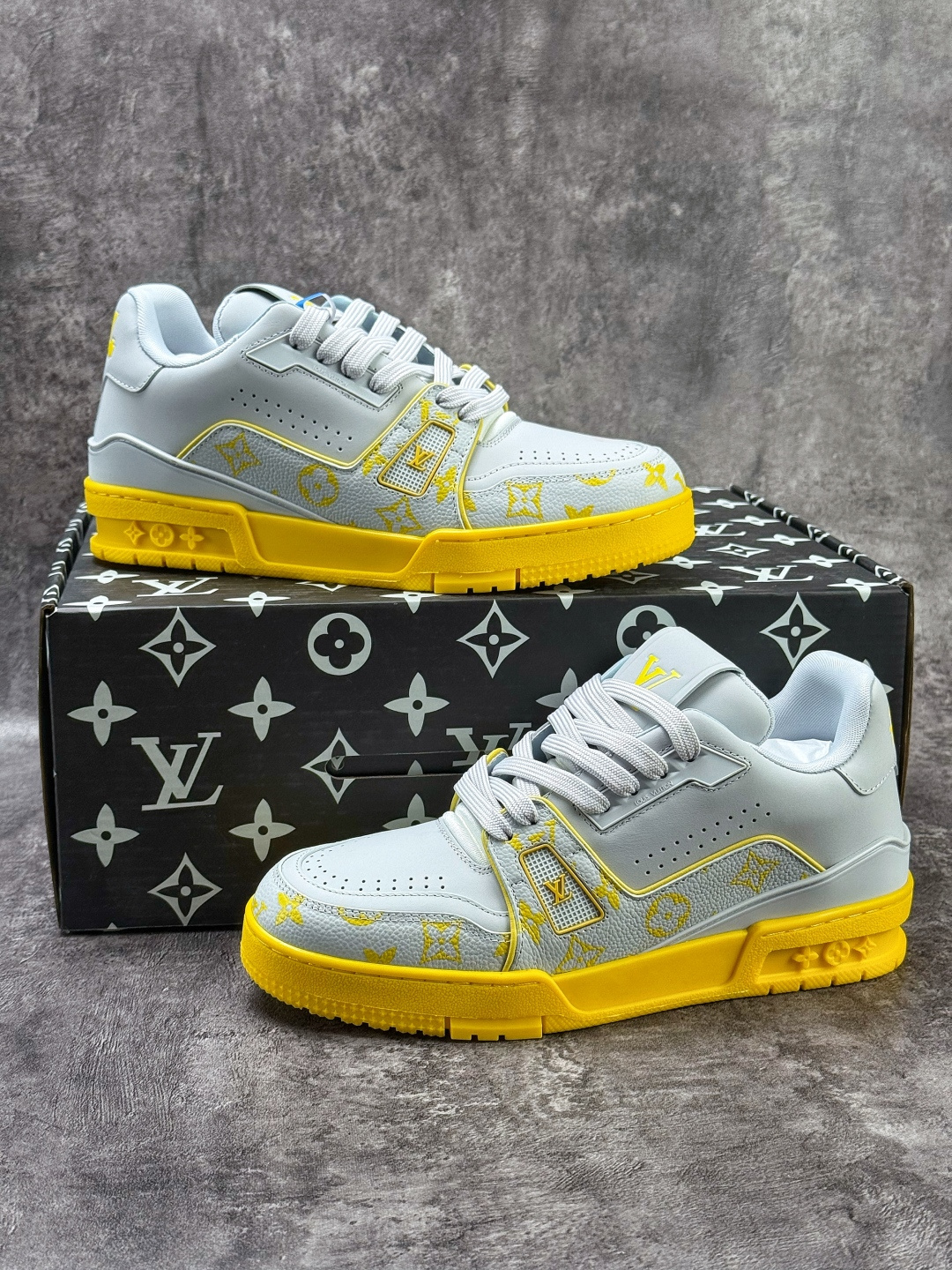 顶级YS版本LOUIS VUITTON 路易威登 LV Trainer 牛皮革鳄鱼皮-Top High Quatity Cheap Sneakers Fashion Clothing Clothes Bags handbags Shoes of all Brand wholesale With The best Quality And Beautiful Price from China Factory Chinese suppliers wholesaler seller 顶级YS版本LOUIS VUITTON 路易威登 LV Trainer 牛皮革鳄鱼皮