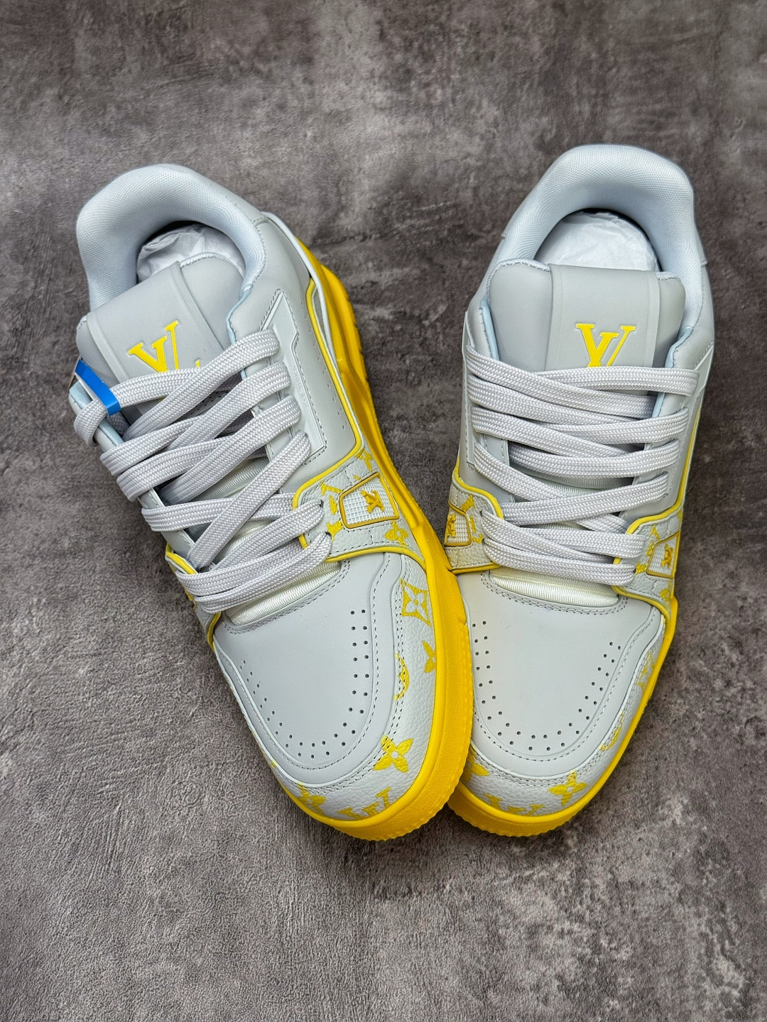 顶级YS版本LOUIS VUITTON 路易威登 LV Trainer 牛皮革鳄鱼皮-Top High Quatity Cheap Sneakers Fashion Clothing Clothes Bags handbags Shoes of all Brand wholesale With The best Quality And Beautiful Price from China Factory Chinese suppliers wholesaler seller 顶级YS版本LOUIS VUITTON 路易威登 LV Trainer 牛皮革鳄鱼皮