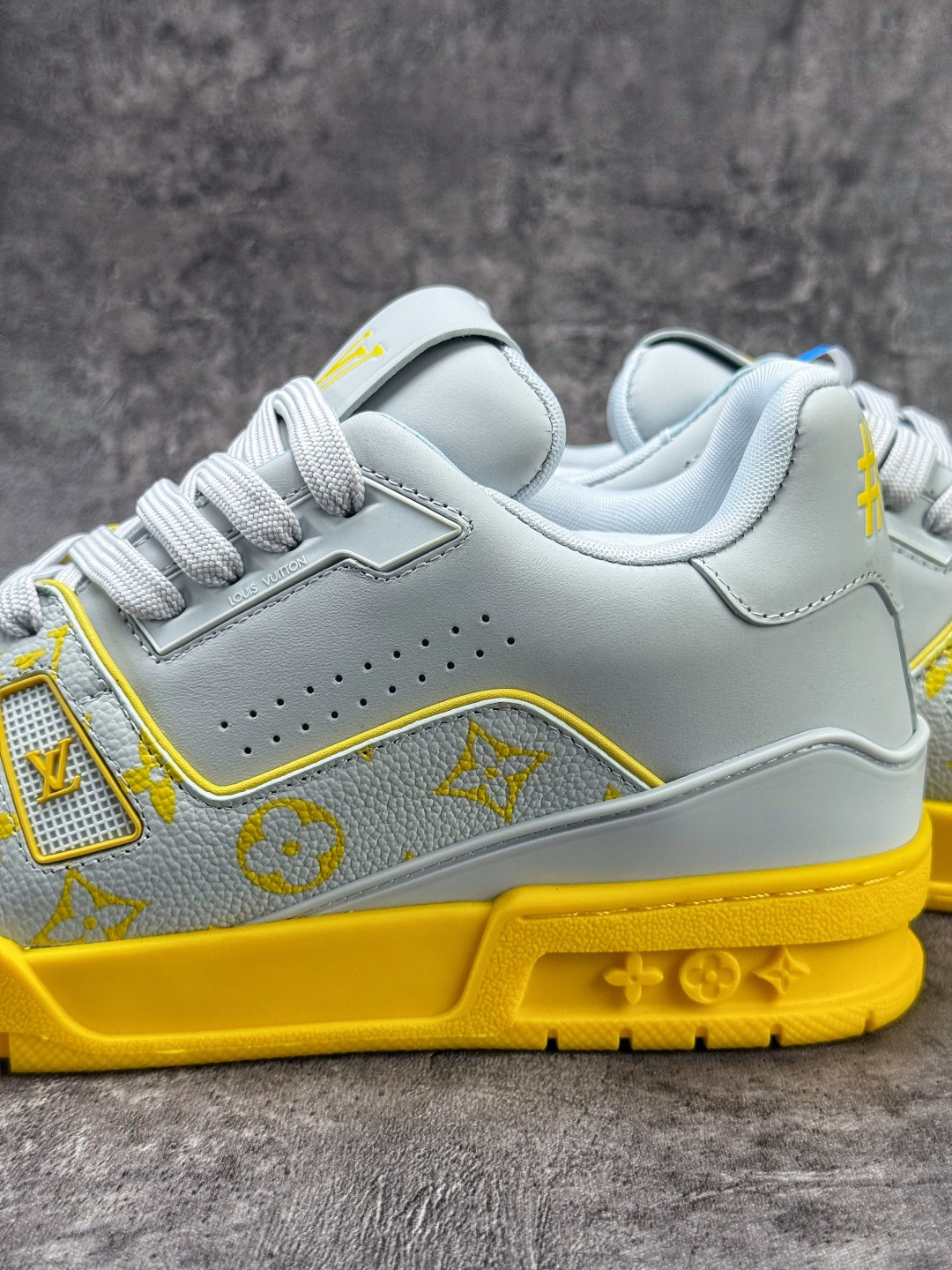 顶级YS版本LOUIS VUITTON 路易威登 LV Trainer 牛皮革鳄鱼皮-Top High Quatity Cheap Sneakers Fashion Clothing Clothes Bags handbags Shoes of all Brand wholesale With The best Quality And Beautiful Price from China Factory Chinese suppliers wholesaler seller 顶级YS版本LOUIS VUITTON 路易威登 LV Trainer 牛皮革鳄鱼皮