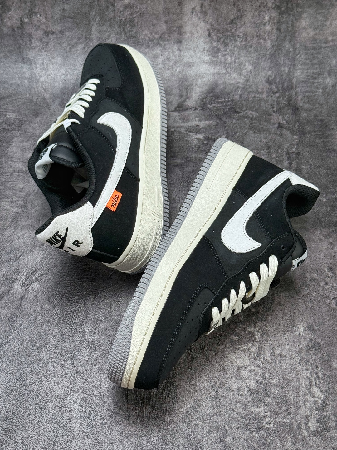 Nike Air Force 1 Low 07 黑灰白 FQ3544-001-Top High Quatity Cheap Sneakers Fashion Clothing Clothes Bags handbags Shoes of all Brand wholesale With The best Quality And Beautiful Price from China Factory Chinese suppliers wholesaler seller Nike Air Force 1 Low 07 黑灰白 FQ3544-001