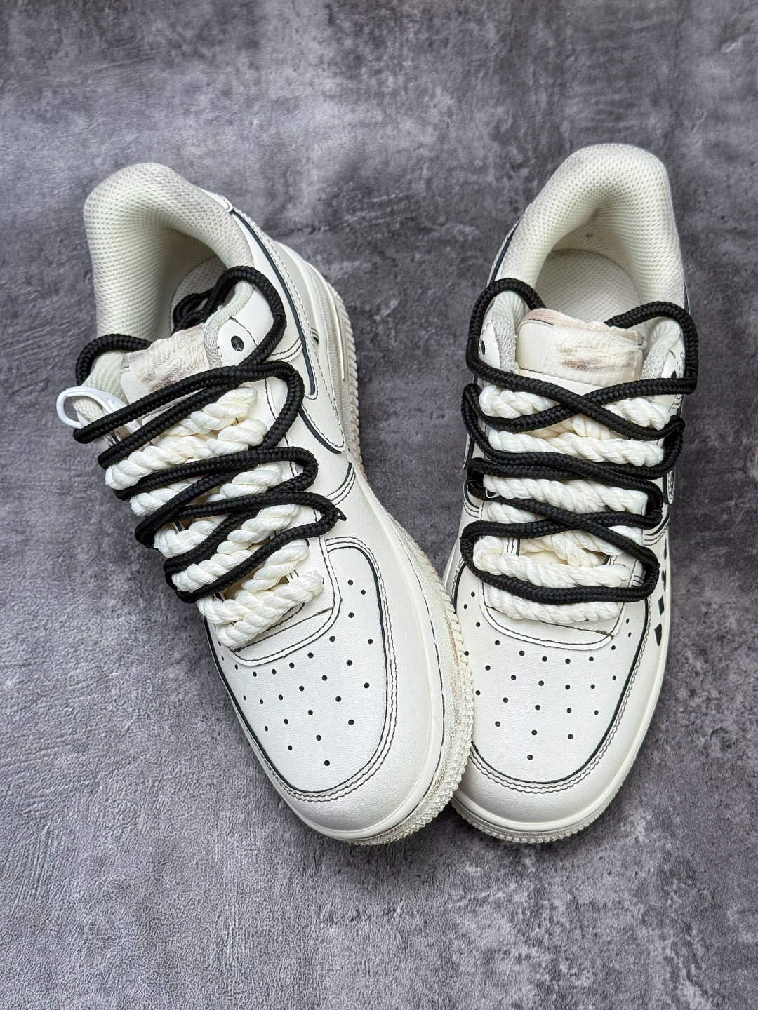 Nike Air Force 1 Low 07 白黑扑克 315122-313-Top High Quatity Cheap Sneakers Fashion Clothing Clothes Bags handbags Shoes of all Brand wholesale With The best Quality And Beautiful Price from China Factory Chinese suppliers wholesaler seller Nike Air Force 1 Low 07 白黑扑克 315122-313