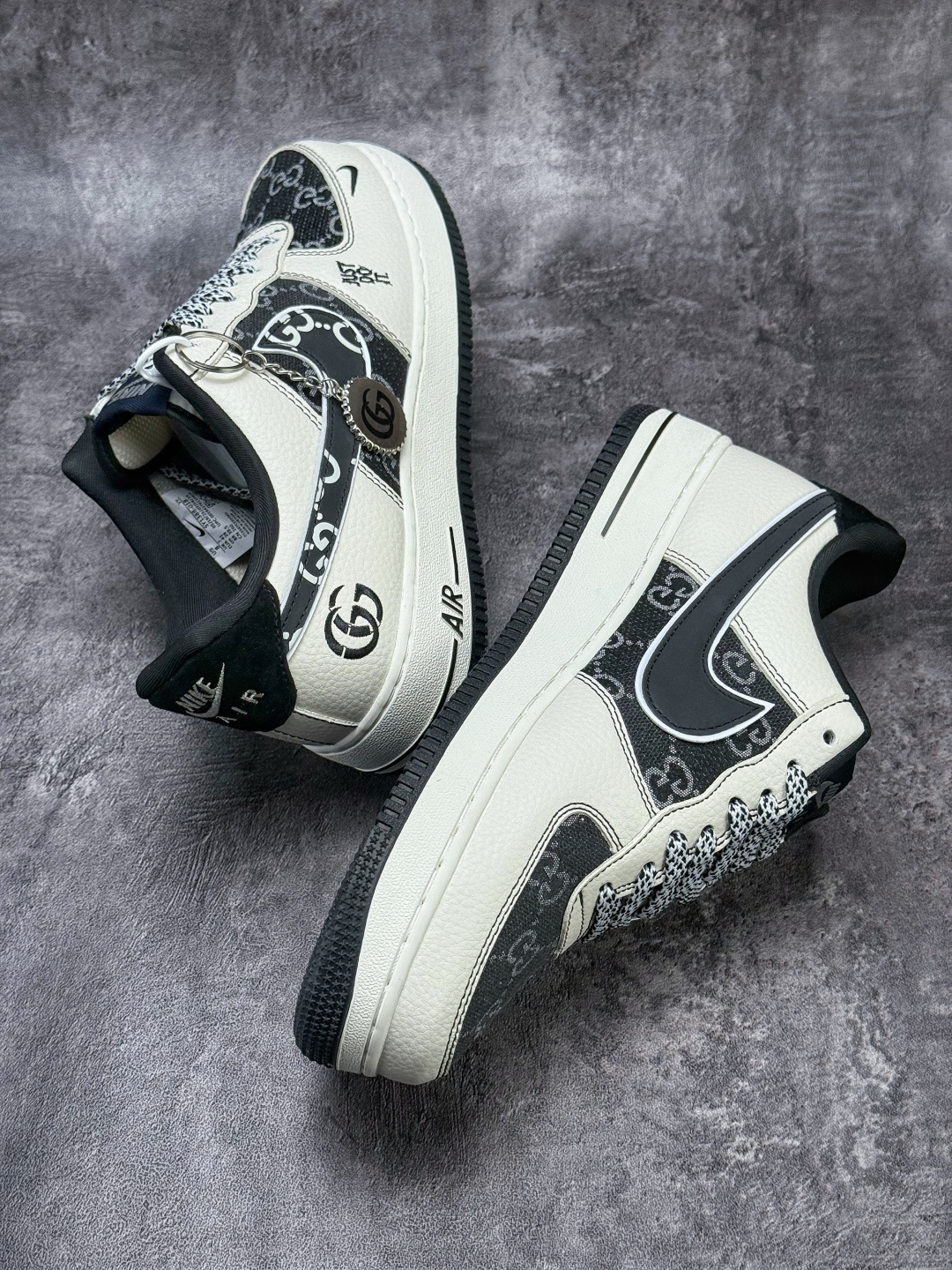Nike Air Force 1 Low 07 x GUCCI 白黑小勾满天星 SY1388-018-Top High Quatity Cheap Sneakers Fashion Clothing Clothes Bags handbags Shoes of all Brand wholesale With The best Quality And Beautiful Price from China Factory Chinese suppliers wholesaler seller Nike Air Force 1 Low 07 x GUCCI 白黑小勾满天星 SY1388-018