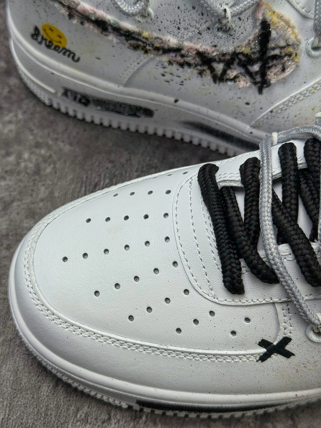 Nike Air Force 1 Low 07 笑脸 白黑 DH1999-334