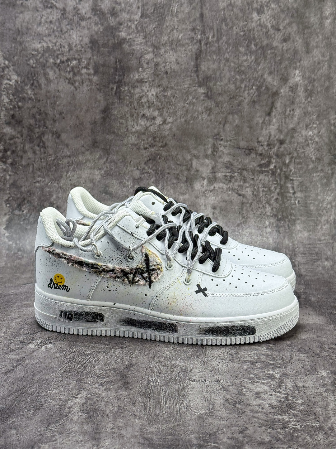 Nike Air Force 1 Low 07 笑脸 白黑 DH1999-334