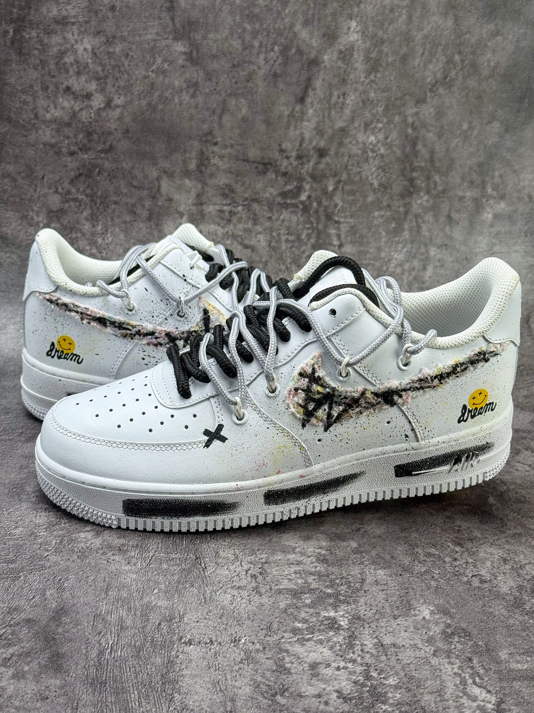 Nike Air Force 1 Low 07 笑脸 白黑 DH1999-334
