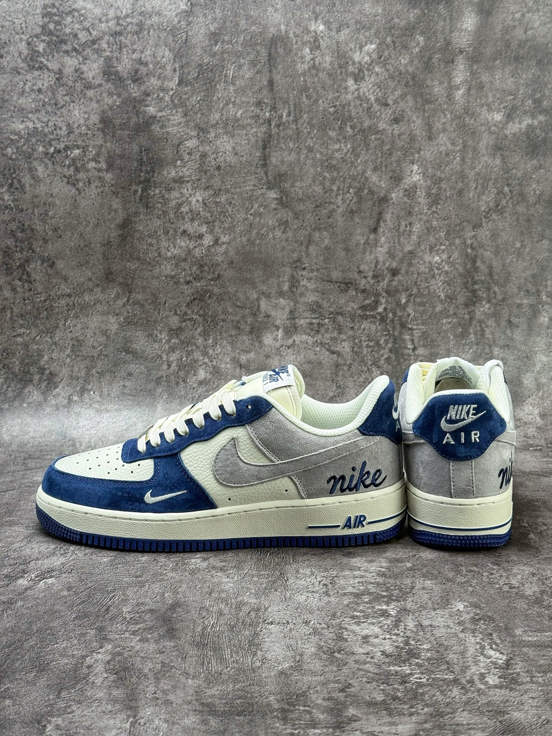 Nike Air Force 1 Low 07 蓝白灰小勾 HM3703-161-Top High Quatity Cheap Sneakers Fashion Clothing Clothes Bags handbags Shoes of all Brand wholesale With The best Quality And Beautiful Price from China Factory Chinese suppliers wholesaler seller Nike Air Force 1 Low 07 蓝白灰小勾 HM3703-161