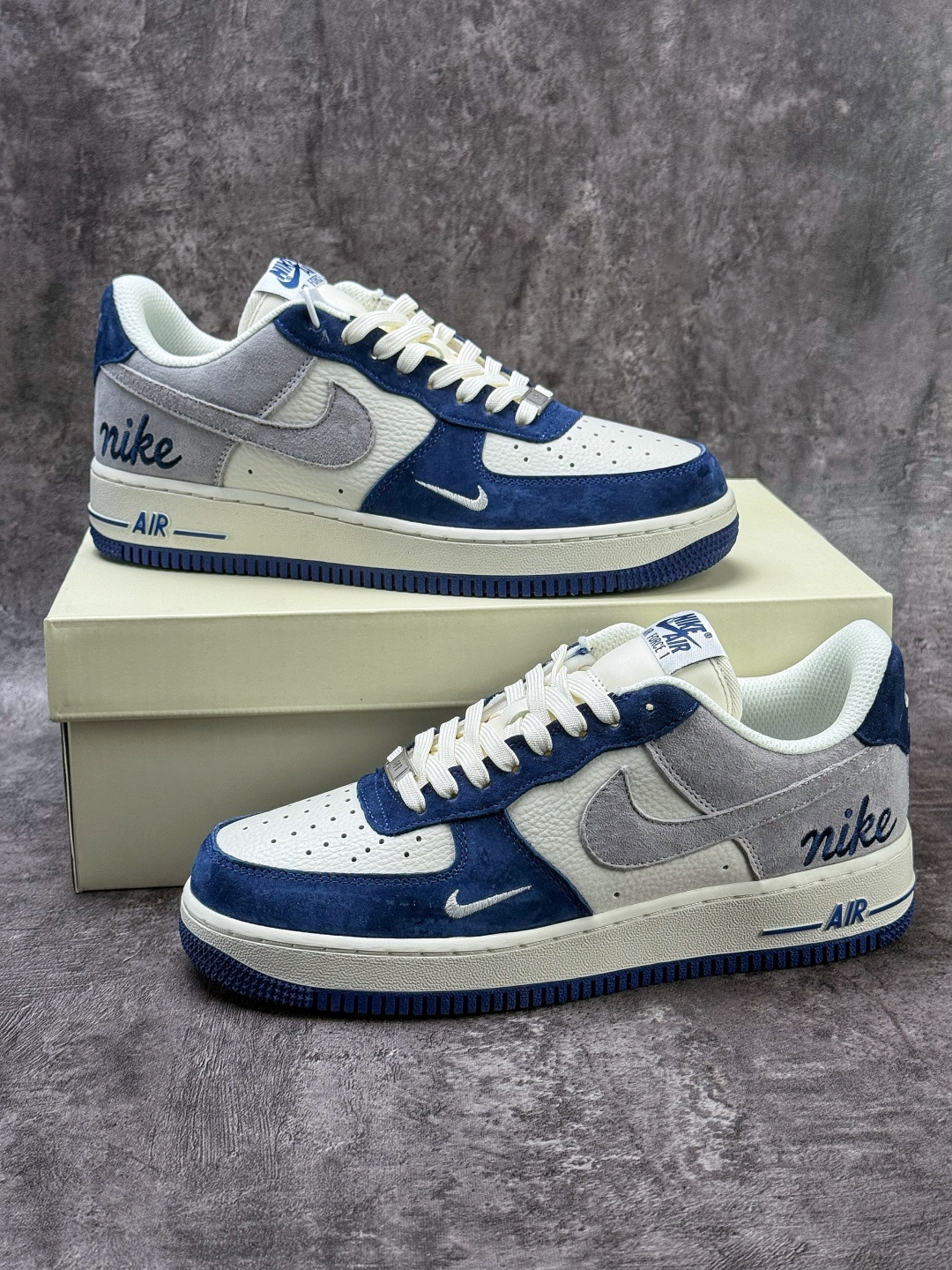 Nike Air Force 1 Low 07 蓝白灰小勾 HM3703-161-Top High Quatity Cheap Sneakers Fashion Clothing Clothes Bags handbags Shoes of all Brand wholesale With The best Quality And Beautiful Price from China Factory Chinese suppliers wholesaler seller Nike Air Force 1 Low 07 蓝白灰小勾 HM3703-161