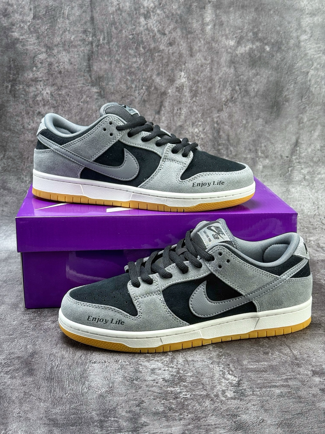 Nike Dunk SB “DARK SMOKE GREY” 玖制 影子灰 雾霾 灰黑 HF3063-001-Top High Quatity Cheap Sneakers Fashion Clothing Clothes Bags handbags Shoes of all Brand wholesale With The best Quality And Beautiful Price from China Factory Chinese suppliers wholesaler seller Nike Dunk SB “DARK SMOKE GREY” 玖制 影子灰 雾霾 灰黑 HF3063-001