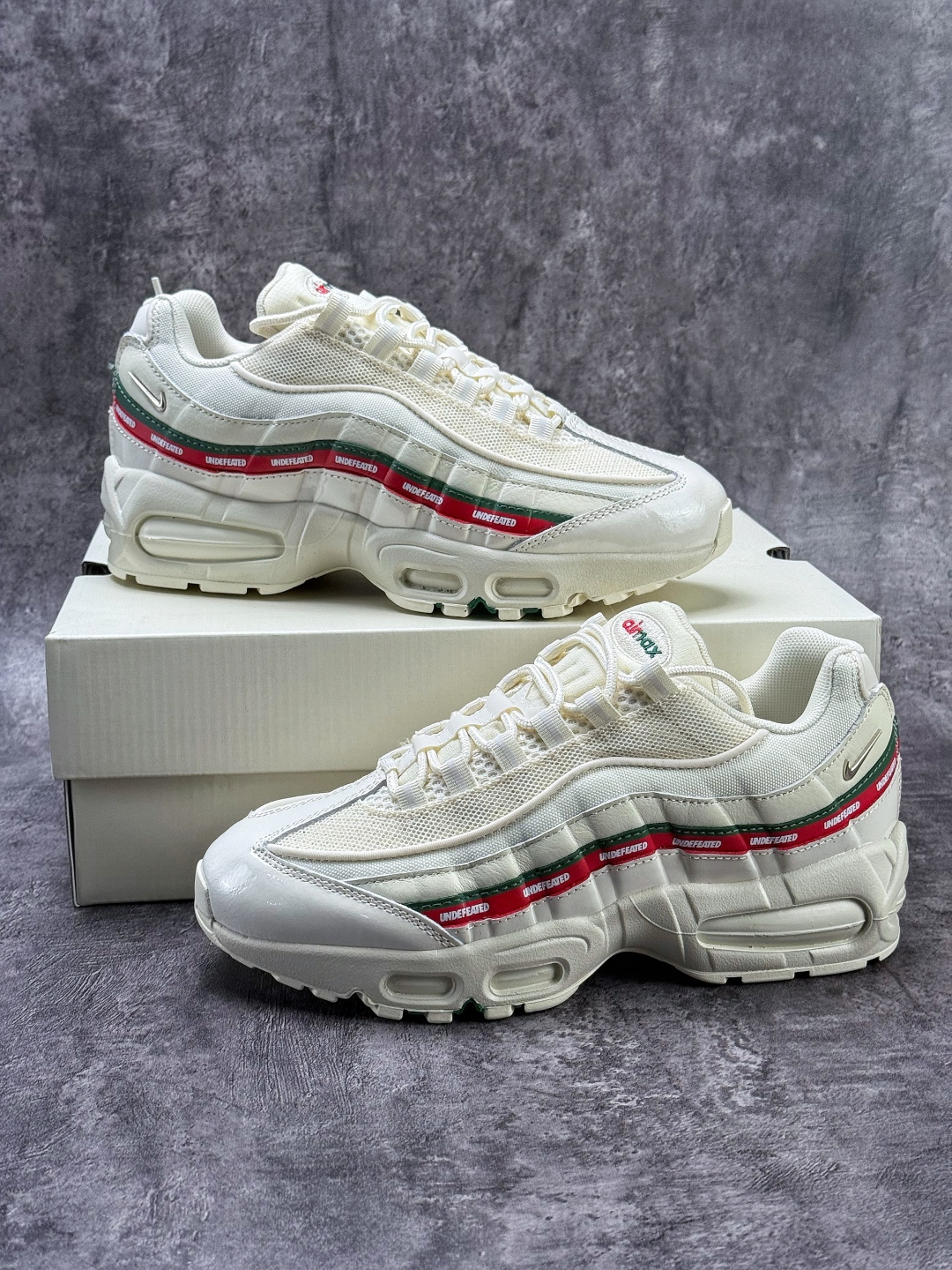 NIKE Air Max 95 纯原版本 潮流百搭 气垫缓震慢跑鞋 IB4453-100-Top High Quatity Cheap Sneakers Fashion Clothing Clothes Bags handbags Shoes of all Brand wholesale With The best Quality And Beautiful Price from China Factory Chinese suppliers wholesaler seller NIKE Air Max 95 纯原版本 潮流百搭 气垫缓震慢跑鞋 IB4453-100