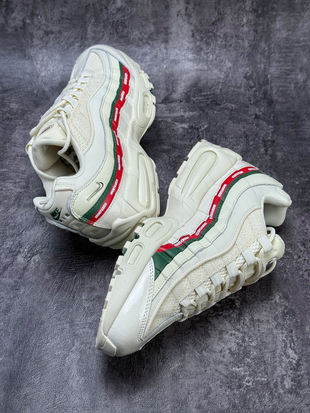 NIKE Air Max 95 纯原版本 潮流百搭 气垫缓震慢跑鞋 IB4453-100-Top High Quatity Cheap Sneakers Fashion Clothing Clothes Bags handbags Shoes of all Brand wholesale With The best Quality And Beautiful Price from China Factory Chinese suppliers wholesaler seller NIKE Air Max 95 纯原版本 潮流百搭 气垫缓震慢跑鞋 IB4453-100