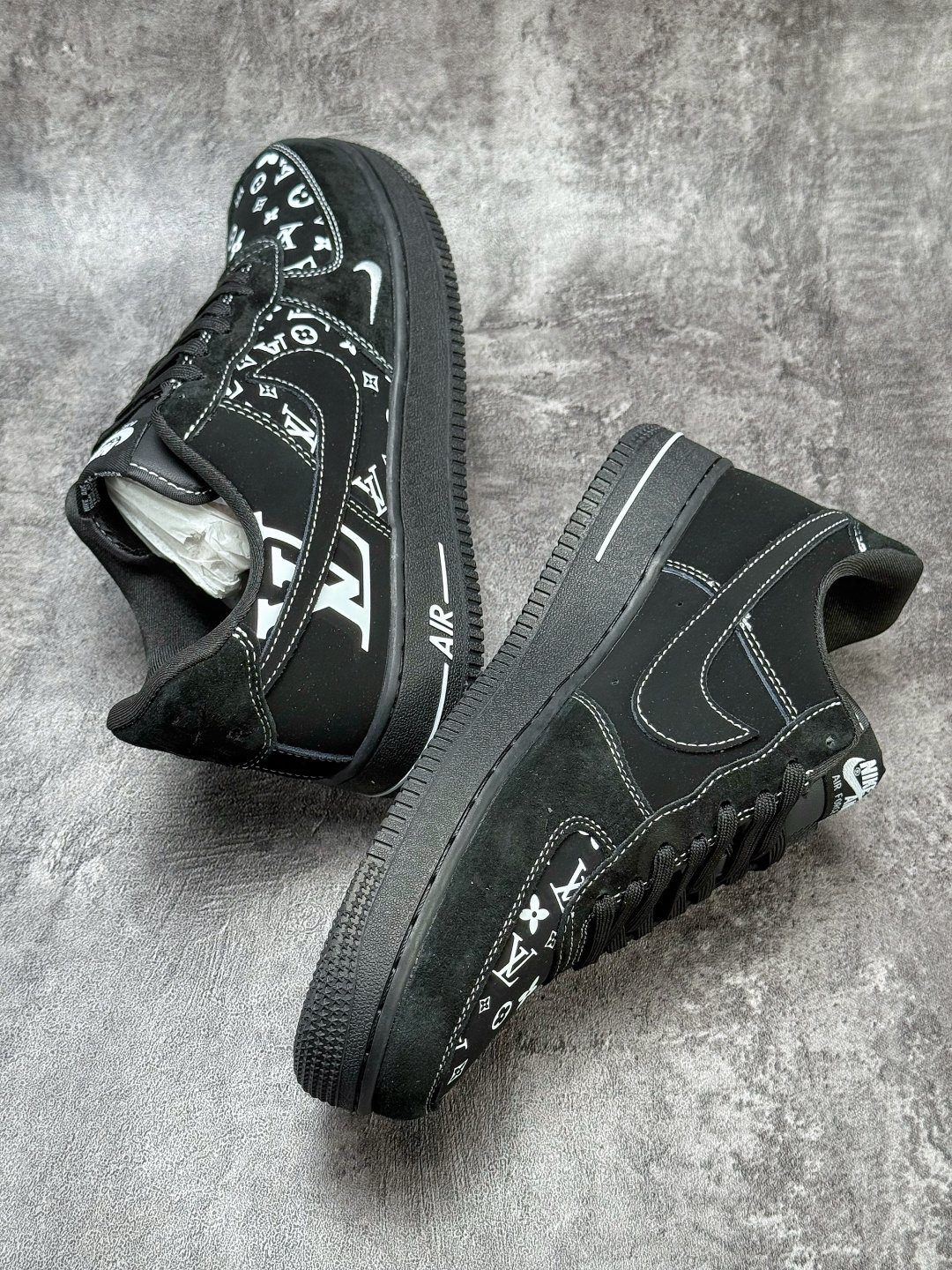 Nike Air Force 1 Low 07 x LOUIS VUITTON 黑白 SS1979-001