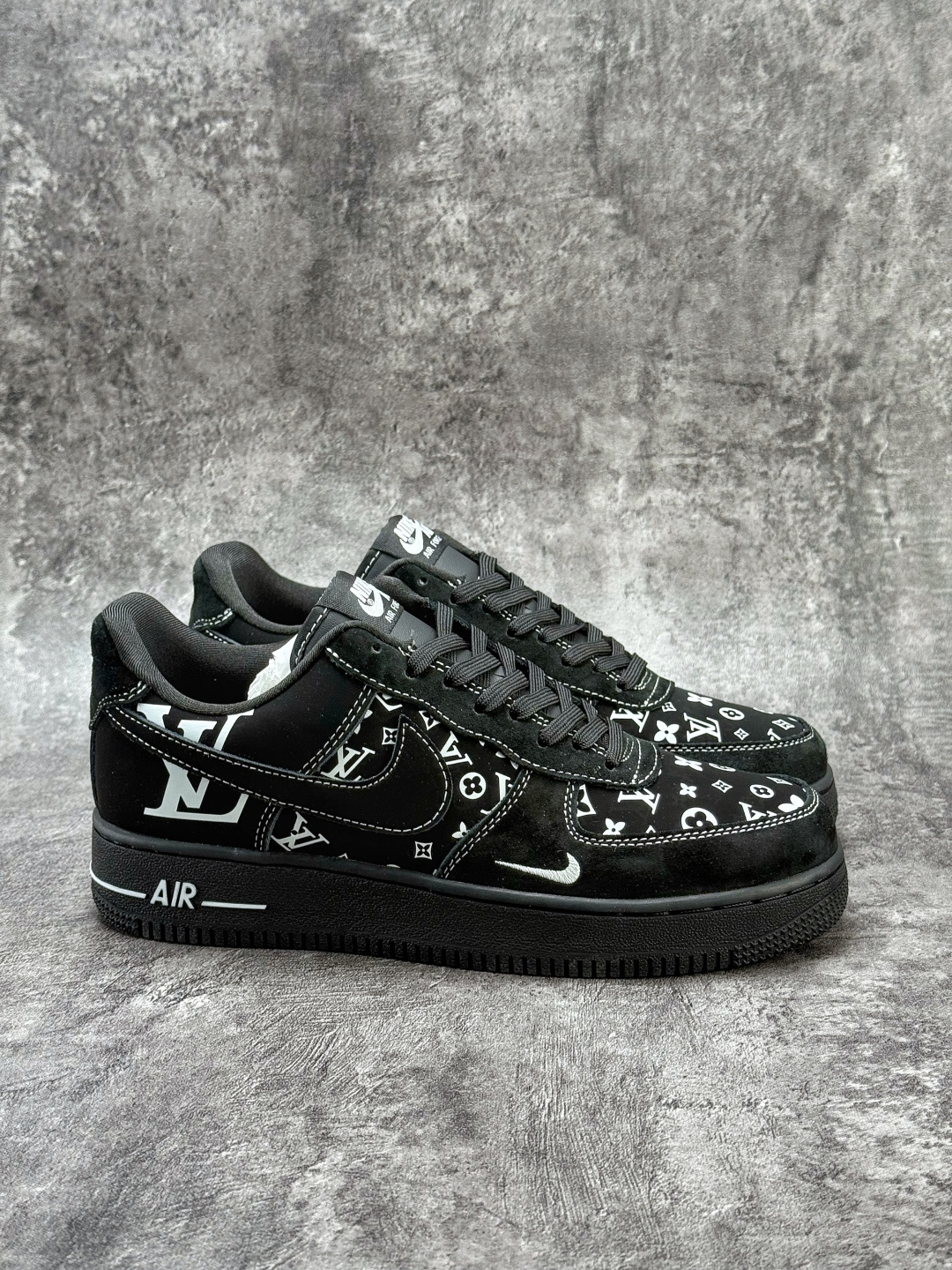 Nike Air Force 1 Low 07 x LOUIS VUITTON 黑白 SS1979-001