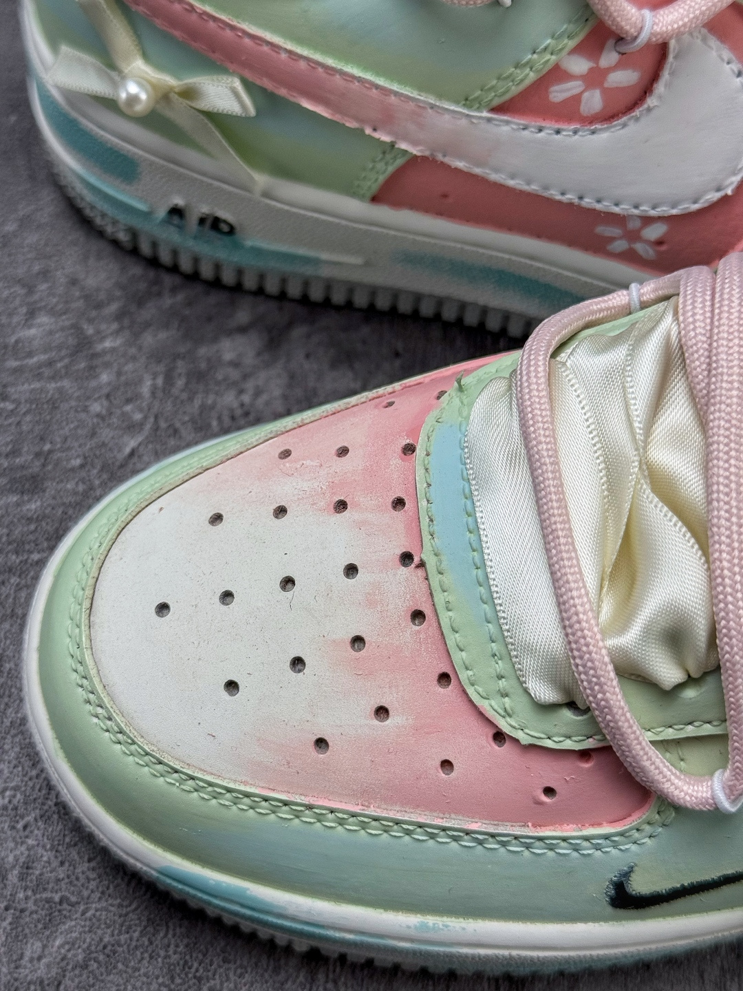 Nike Air Force 1 Low 07 绿白粉涂鸦小勾 FB1839-818-Top High Quatity Cheap Sneakers Fashion Clothing Clothes Bags handbags Shoes of all Brand wholesale With The best Quality And Beautiful Price from China Factory Chinese suppliers wholesaler seller Nike Air Force 1 Low 07 绿白粉涂鸦小勾 FB1839-818