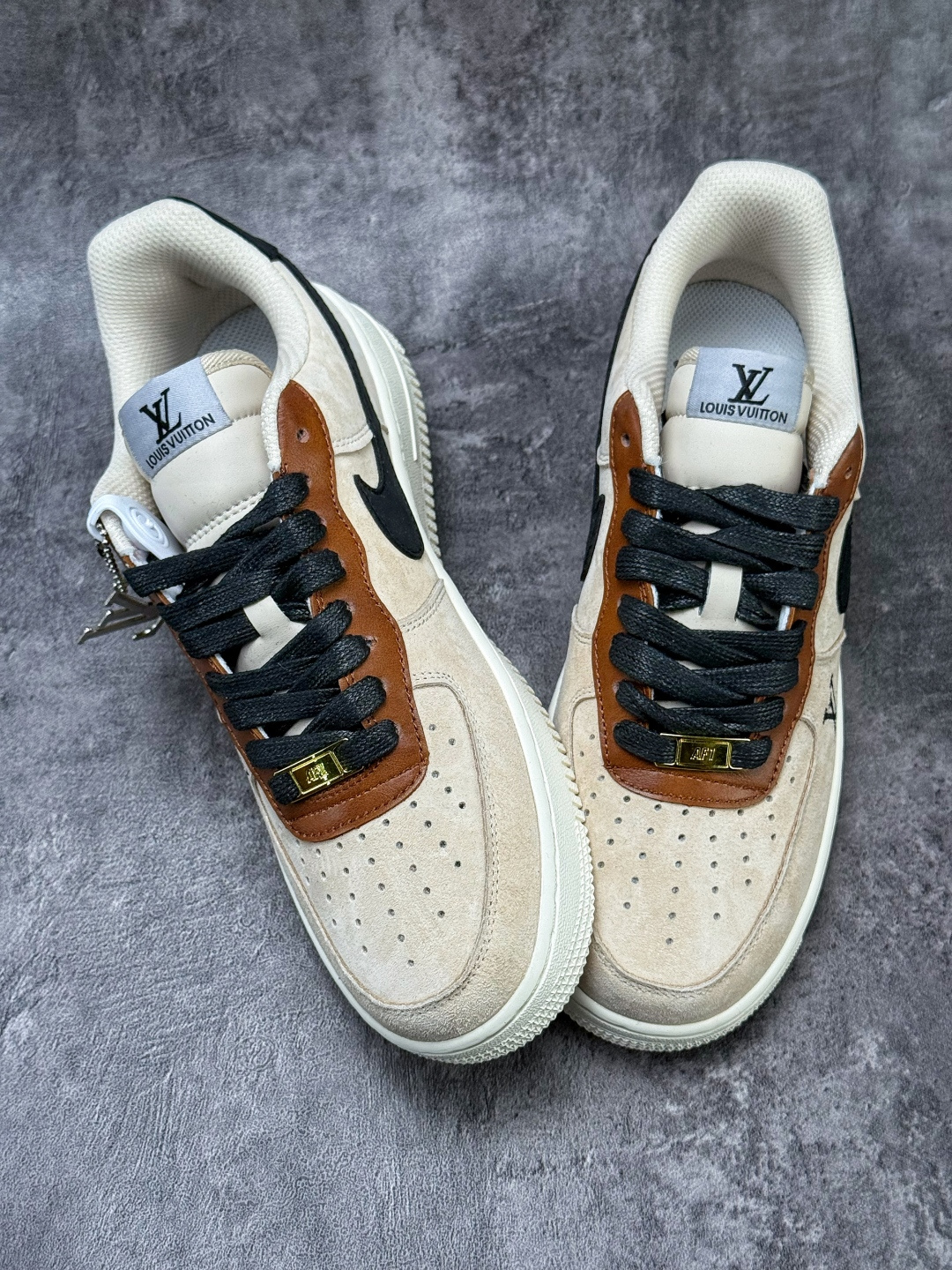 Nike Air Force 1 Low 07 x LOUIS VUITTON 棕黑 FQ3546-100-Top High Quatity Cheap Sneakers Fashion Clothing Clothes Bags handbags Shoes of all Brand wholesale With The best Quality And Beautiful Price from China Factory Chinese suppliers wholesaler seller Nike Air Force 1 Low 07 x LOUIS VUITTON 棕黑 FQ3546-100