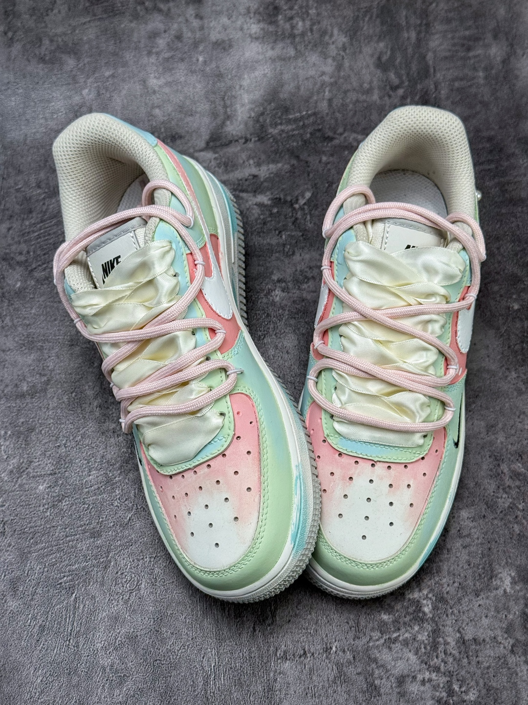 Nike Air Force 1 Low 07 绿白粉涂鸦小勾 FB1839-818-Top High Quatity Cheap Sneakers Fashion Clothing Clothes Bags handbags Shoes of all Brand wholesale With The best Quality And Beautiful Price from China Factory Chinese suppliers wholesaler seller Nike Air Force 1 Low 07 绿白粉涂鸦小勾 FB1839-818