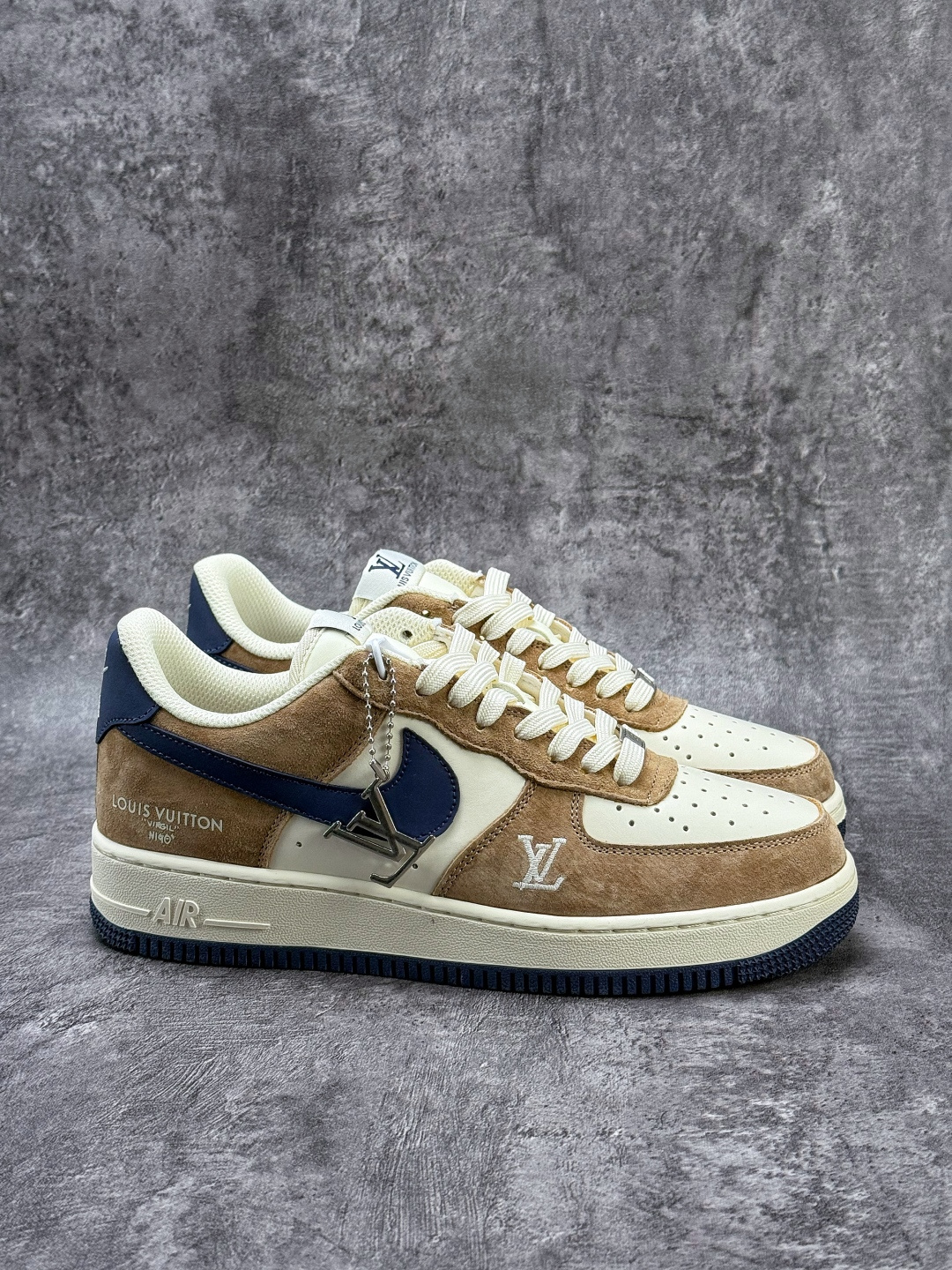 Nike Air Force 1 Low 07 x Louis Vuitton 棕白蓝 NH0601-589