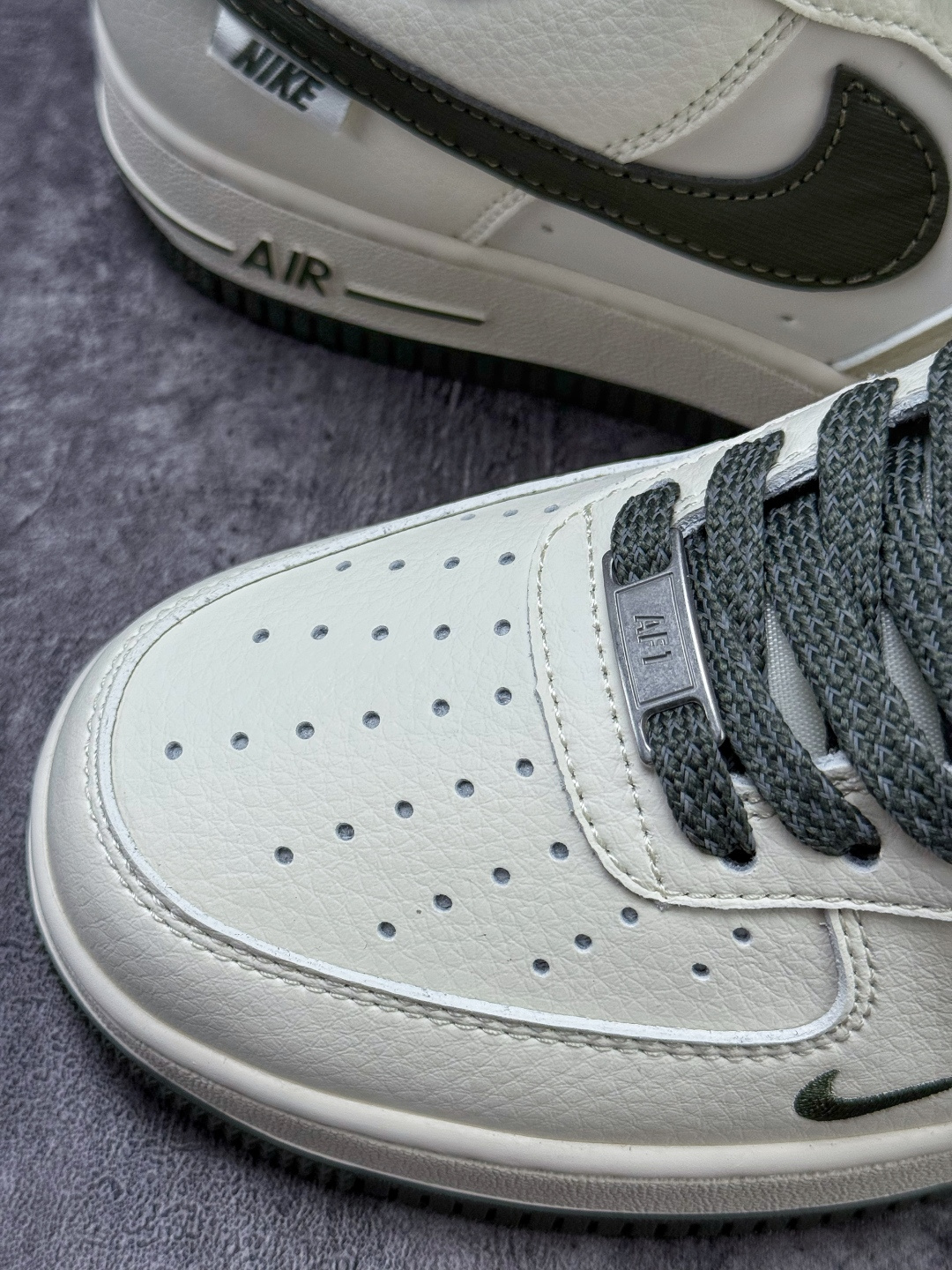 Nike Air Force 1 Low 07 白绿小勾满天星 SM6668-125