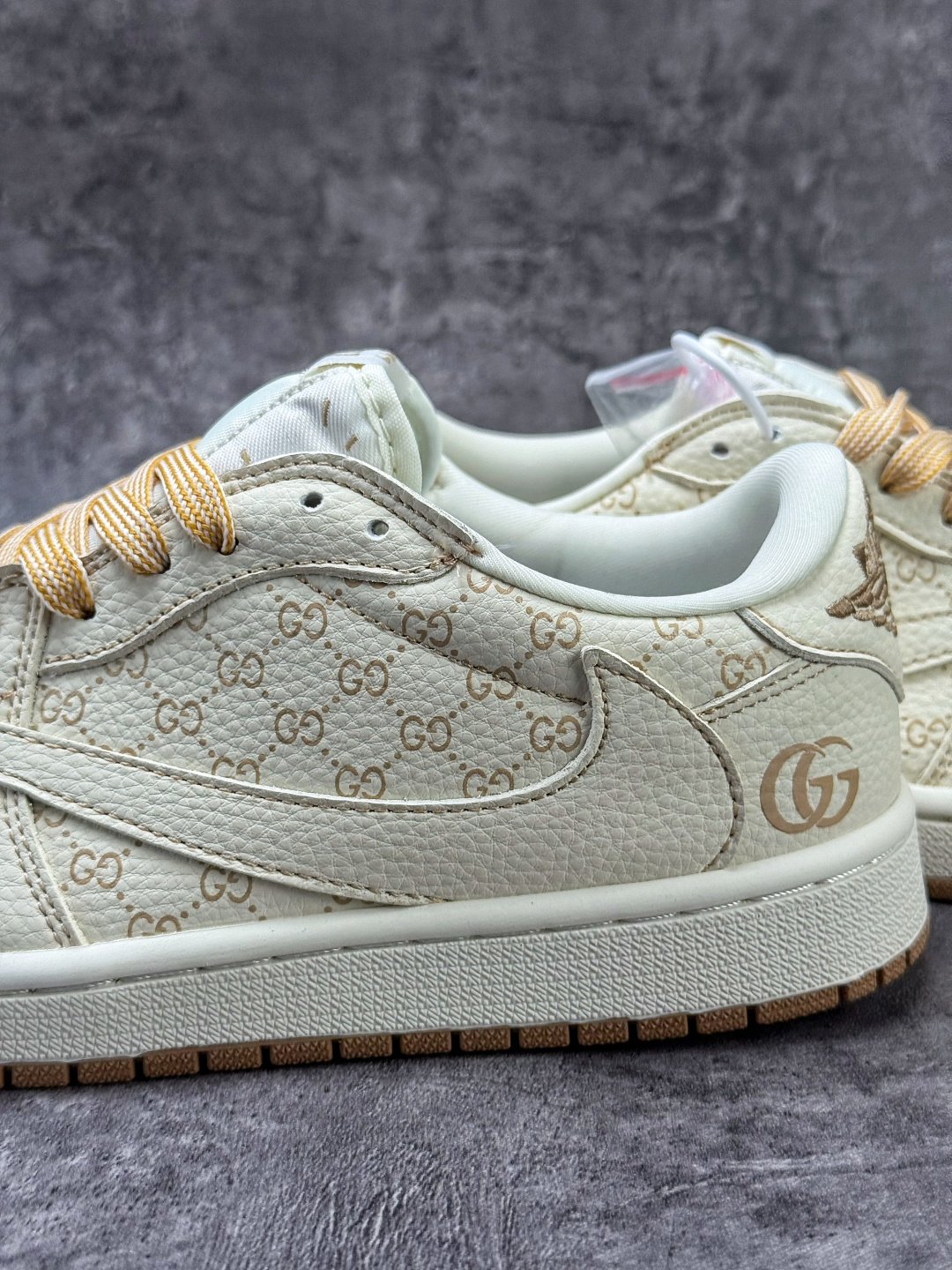 Travis Scott x Nike Air Jordan 1 Low x GUCCI Air Jordan 1 Low 反转米白小勾倒钩 纯原版本 LD2028-066-Top High Quatity Cheap Sneakers Fashion Clothing Clothes Bags handbags Shoes of all Brand wholesale With The best Quality And Beautiful Price from China Factory Chinese suppliers wholesaler seller Travis Scott x Nike Air Jordan 1 Low x GUCCI Air Jordan 1 Low 反转米白小勾倒钩 纯原版本 LD2028-066