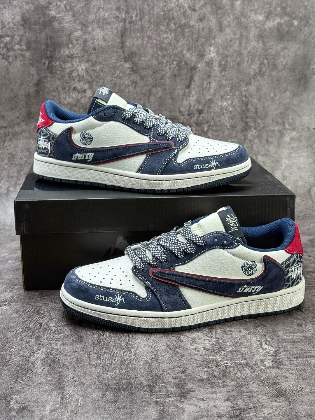 Travis Scott x Nike Air Jordan 1 Low x Stussy Air Jordan 1 Low 反转蓝白满天星倒钩 纯原版本 DZ5899-039