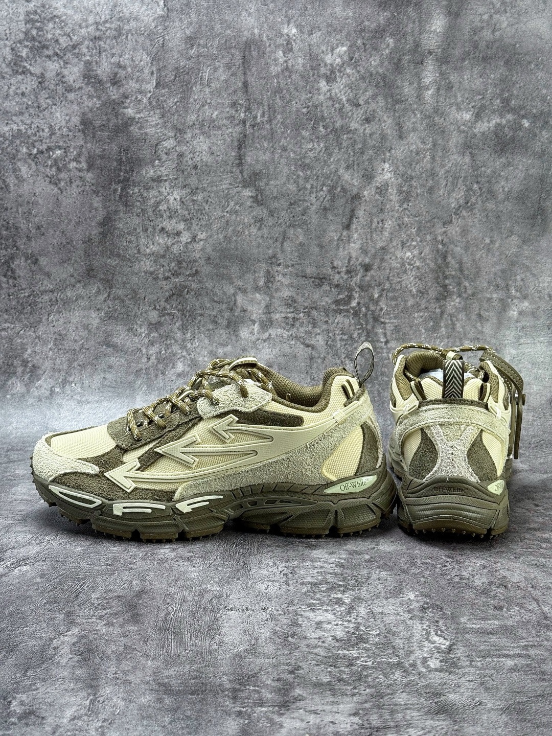 Off-White C/O VirGil Abloh 2024年OW最新款跑鞋 OMIA295F25LEA0015717-Top High Quatity Cheap Sneakers Fashion Clothing Clothes Bags handbags Shoes of all Brand wholesale With The best Quality And Beautiful Price from China Factory Chinese suppliers wholesaler seller Off-White C/O VirGil Abloh 2024年OW最新款跑鞋 OMIA295F25LEA0015717