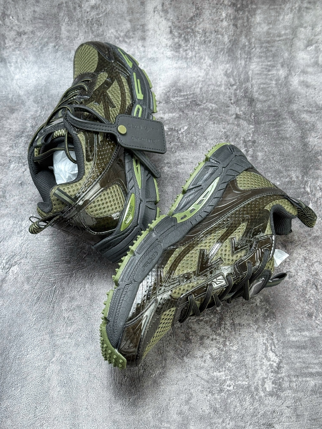 Off-White C/O VirGil Abloh 2024年OW最新款跑鞋 OMIA295F25FAB003-Top High Quatity Cheap Sneakers Fashion Clothing Clothes Bags handbags Shoes of all Brand wholesale With The best Quality And Beautiful Price from China Factory Chinese suppliers wholesaler seller Off-White C/O VirGil Abloh 2024年OW最新款跑鞋 OMIA295F25FAB003