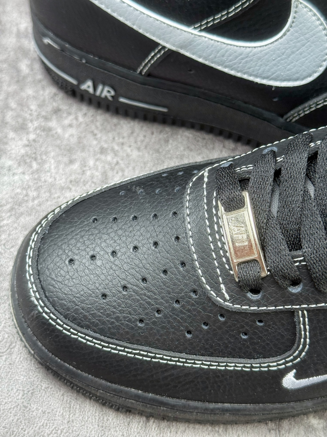 Nike Air Force 1 Low 07 黑白荔枝纹小勾 ZH0316-154-Top High Quatity Cheap Sneakers Fashion Clothing Clothes Bags handbags Shoes of all Brand wholesale With The best Quality And Beautiful Price from China Factory Chinese suppliers wholesaler seller Nike Air Force 1 Low 07 黑白荔枝纹小勾 ZH0316-154