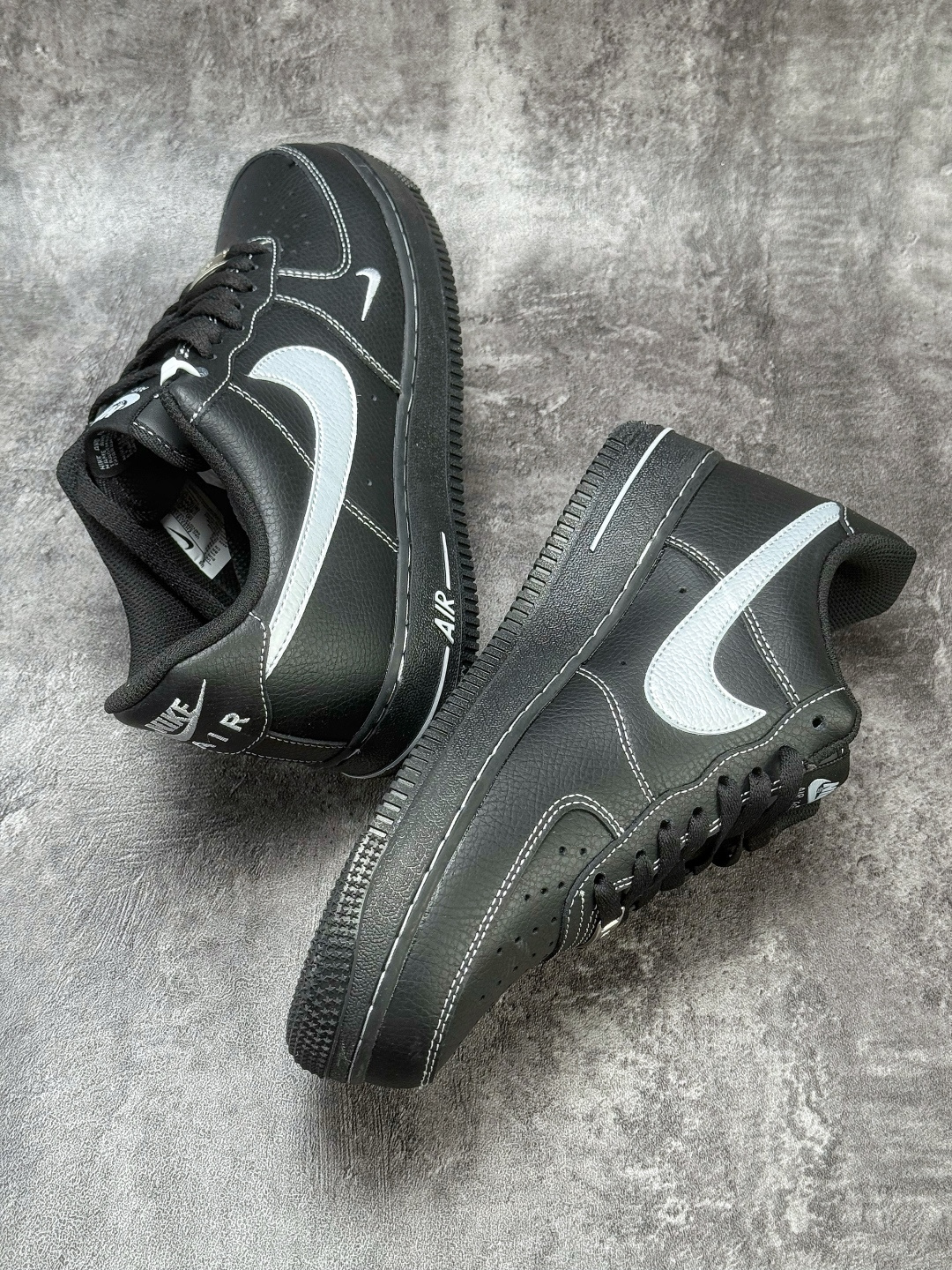 Nike Air Force 1 Low 07 黑白荔枝纹小勾 ZH0316-154-Top High Quatity Cheap Sneakers Fashion Clothing Clothes Bags handbags Shoes of all Brand wholesale With The best Quality And Beautiful Price from China Factory Chinese suppliers wholesaler seller Nike Air Force 1 Low 07 黑白荔枝纹小勾 ZH0316-154