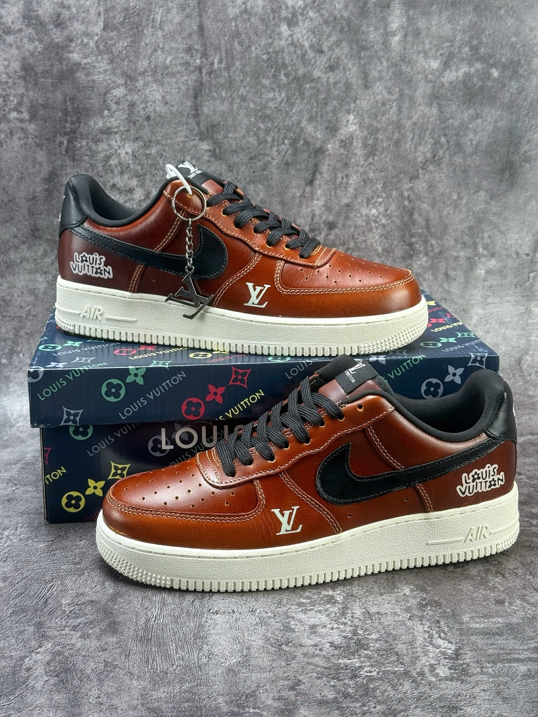Nike Air Force 1 Low 07 x Louis Vuitton 棕黑 DF0188-120-Top High Quatity Cheap Sneakers Fashion Clothing Clothes Bags handbags Shoes of all Brand wholesale With The best Quality And Beautiful Price from China Factory Chinese suppliers wholesaler seller Nike Air Force 1 Low 07 x Louis Vuitton 棕黑 DF0188-120