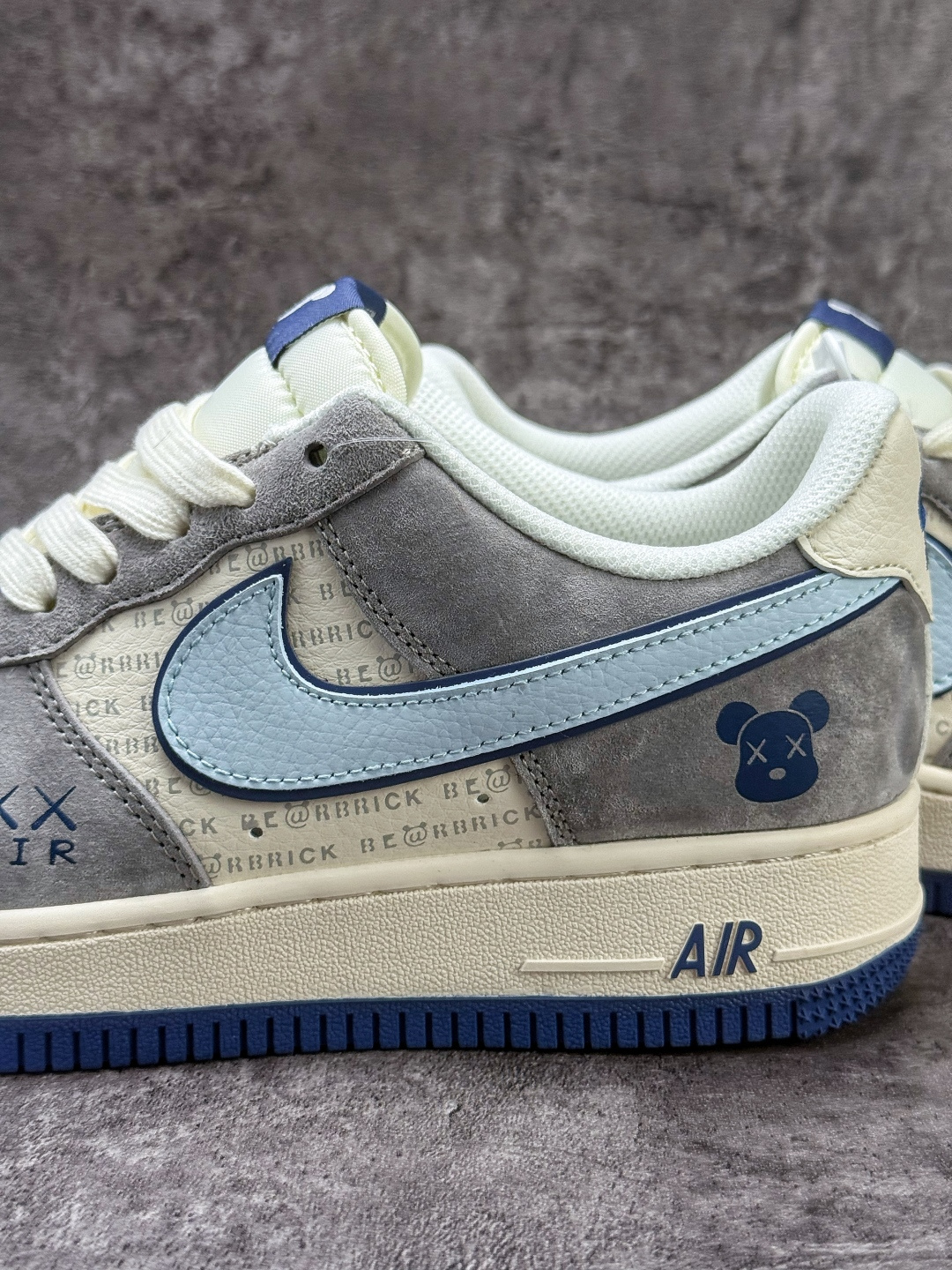 Nike Air Force 1 Low 07 暴力熊 灰白蓝 XD9314-610-Top High Quatity Cheap Sneakers Fashion Clothing Clothes Bags handbags Shoes of all Brand wholesale With The best Quality And Beautiful Price from China Factory Chinese suppliers wholesaler seller Nike Air Force 1 Low 07 暴力熊 灰白蓝 XD9314-610
