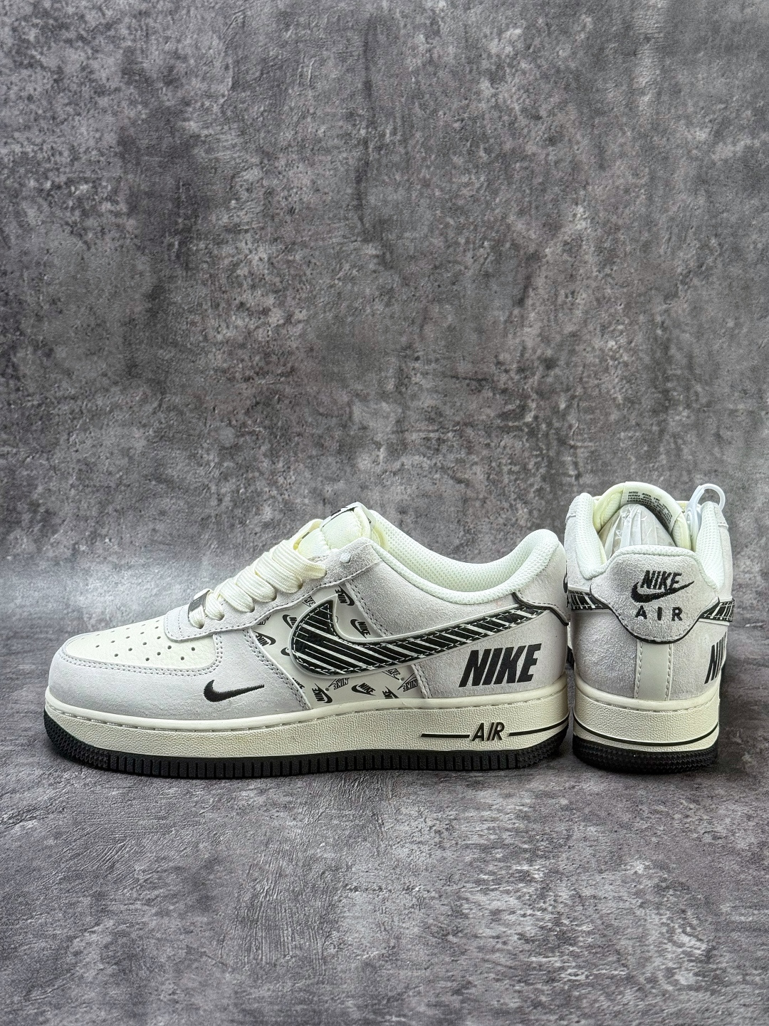 Nike Air Force 1 Low 07 灰白小勾 JP8028-068-Top High Quatity Cheap Sneakers Fashion Clothing Clothes Bags handbags Shoes of all Brand wholesale With The best Quality And Beautiful Price from China Factory Chinese suppliers wholesaler seller Nike Air Force 1 Low 07 灰白小勾 JP8028-068
