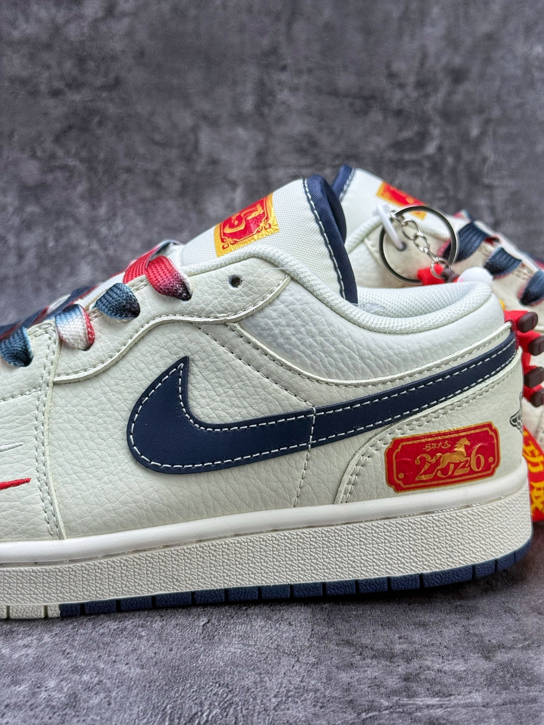 Nike Jordan Air Jordan 1 马年大吉 白蓝红双小勾 FC7688-198-莆田鞋,莆田鞋货源,高仿鞋,高仿鞋货源,安福档口,莆田高仿鞋,莆田鞋批发,高仿鞋批发,莆田高仿运动鞋,高仿运动鞋,莆田运动鞋 Nike Jordan Air Jordan 1 马年大吉 白蓝红双小勾 FC7688-198
