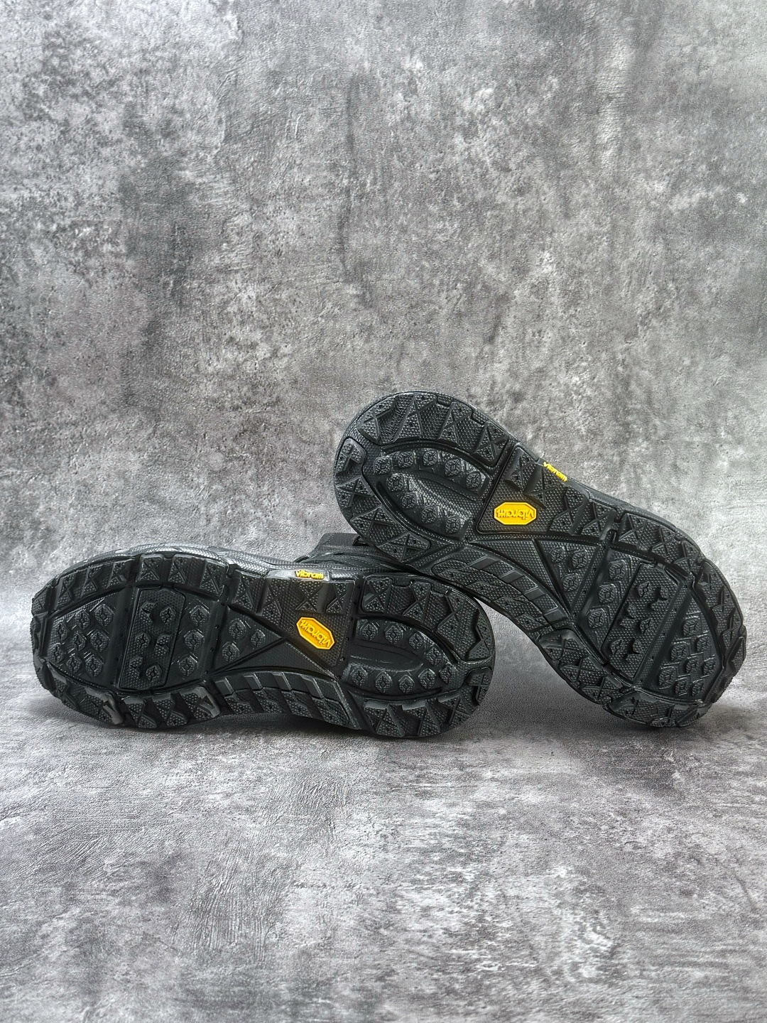 HOKA ONE ONE TOR ULTRA 托亚男女户外高低帮防水减震功能徒步鞋 1129958/BBLC-Top High Quatity Cheap Sneakers Fashion Clothing Clothes Bags handbags Shoes of all Brand wholesale With The best Quality And Beautiful Price from China Factory Chinese suppliers wholesaler seller HOKA ONE ONE TOR ULTRA 托亚男女户外高低帮防水减震功能徒步鞋 1129958/BBLC