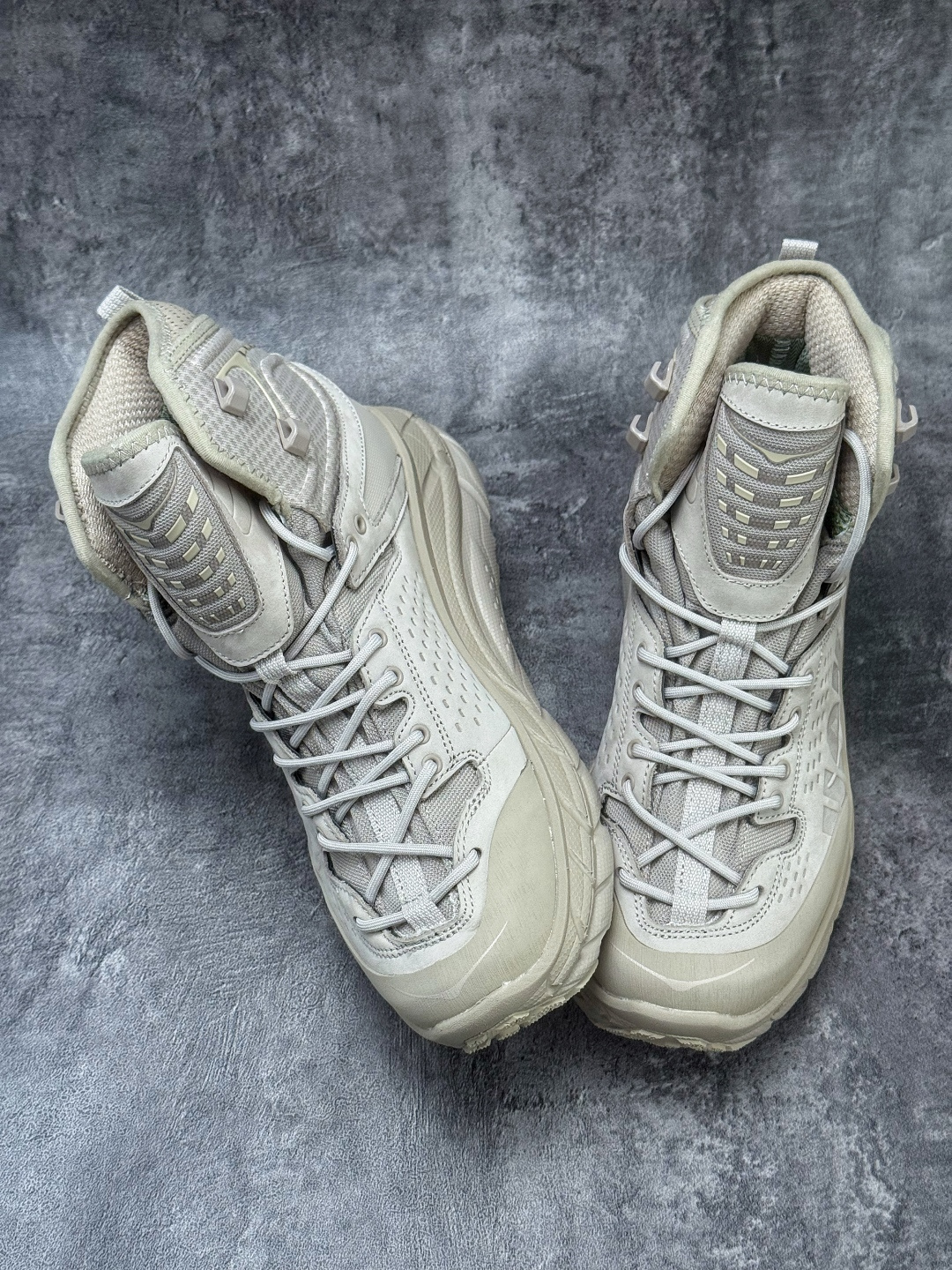 HOKA ONE ONE TOR ULTRA 托亚男女户外高低帮防水减震功能徒步鞋 1129958/STPST-Top High Quatity Cheap Sneakers Fashion Clothing Clothes Bags handbags Shoes of all Brand wholesale With The best Quality And Beautiful Price from China Factory Chinese suppliers wholesaler seller HOKA ONE ONE TOR ULTRA 托亚男女户外高低帮防水减震功能徒步鞋 1129958/STPST