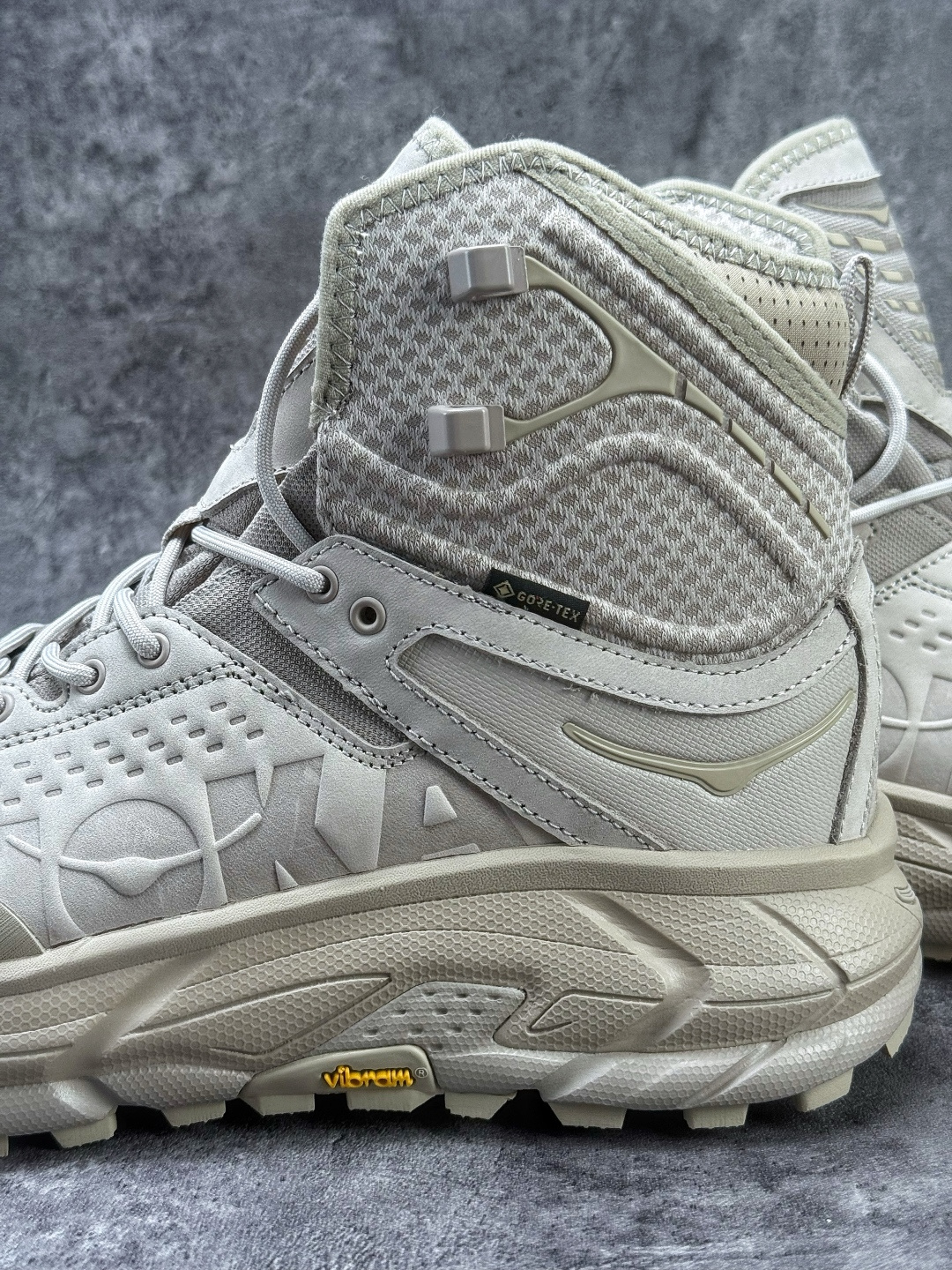HOKA ONE ONE TOR ULTRA 托亚男女户外高低帮防水减震功能徒步鞋 1129958/STPST-Top High Quatity Cheap Sneakers Fashion Clothing Clothes Bags handbags Shoes of all Brand wholesale With The best Quality And Beautiful Price from China Factory Chinese suppliers wholesaler seller HOKA ONE ONE TOR ULTRA 托亚男女户外高低帮防水减震功能徒步鞋 1129958/STPST
