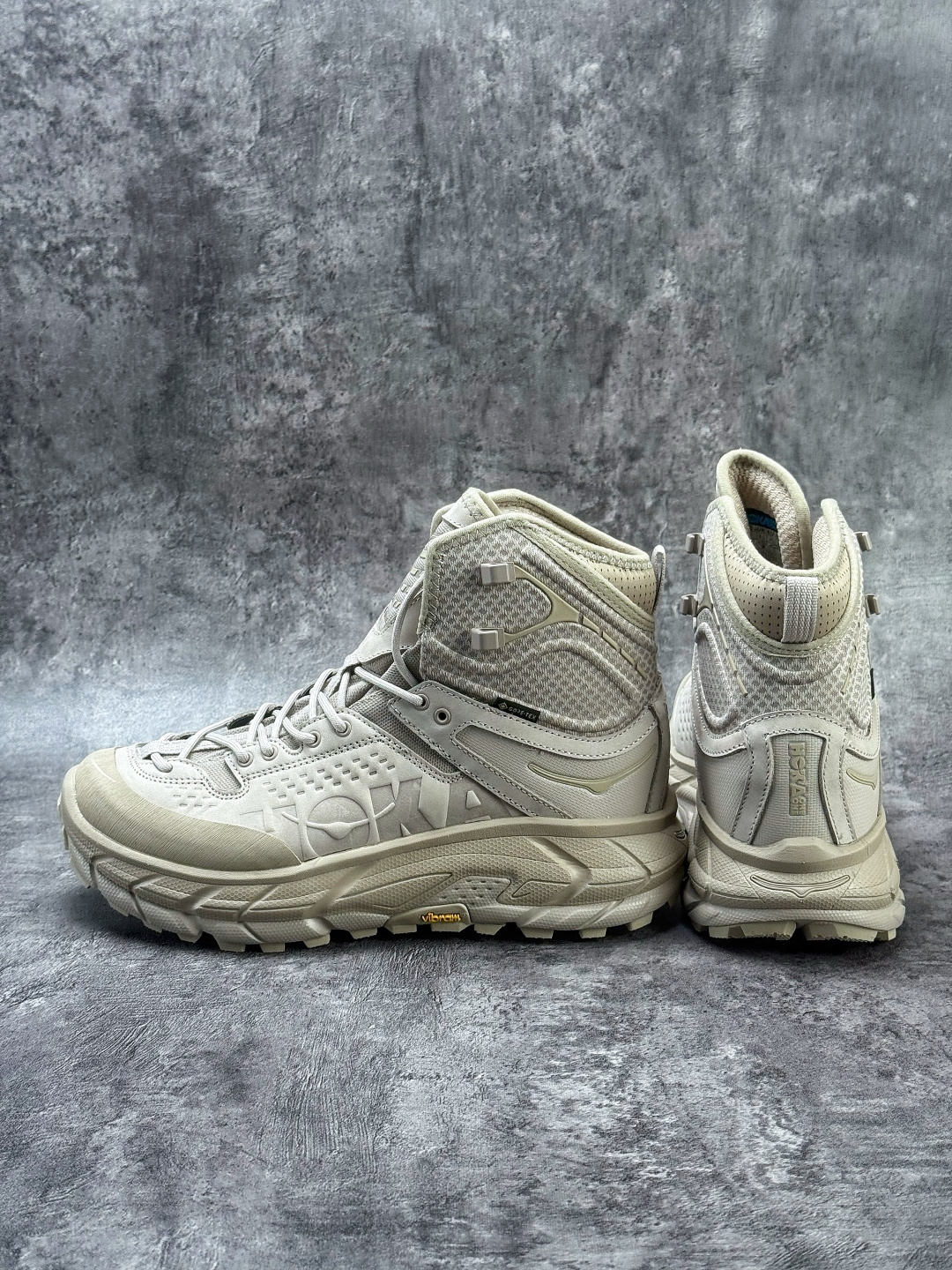 HOKA ONE ONE TOR ULTRA 托亚男女户外高低帮防水减震功能徒步鞋 1129958/STPST-Top High Quatity Cheap Sneakers Fashion Clothing Clothes Bags handbags Shoes of all Brand wholesale With The best Quality And Beautiful Price from China Factory Chinese suppliers wholesaler seller HOKA ONE ONE TOR ULTRA 托亚男女户外高低帮防水减震功能徒步鞋 1129958/STPST