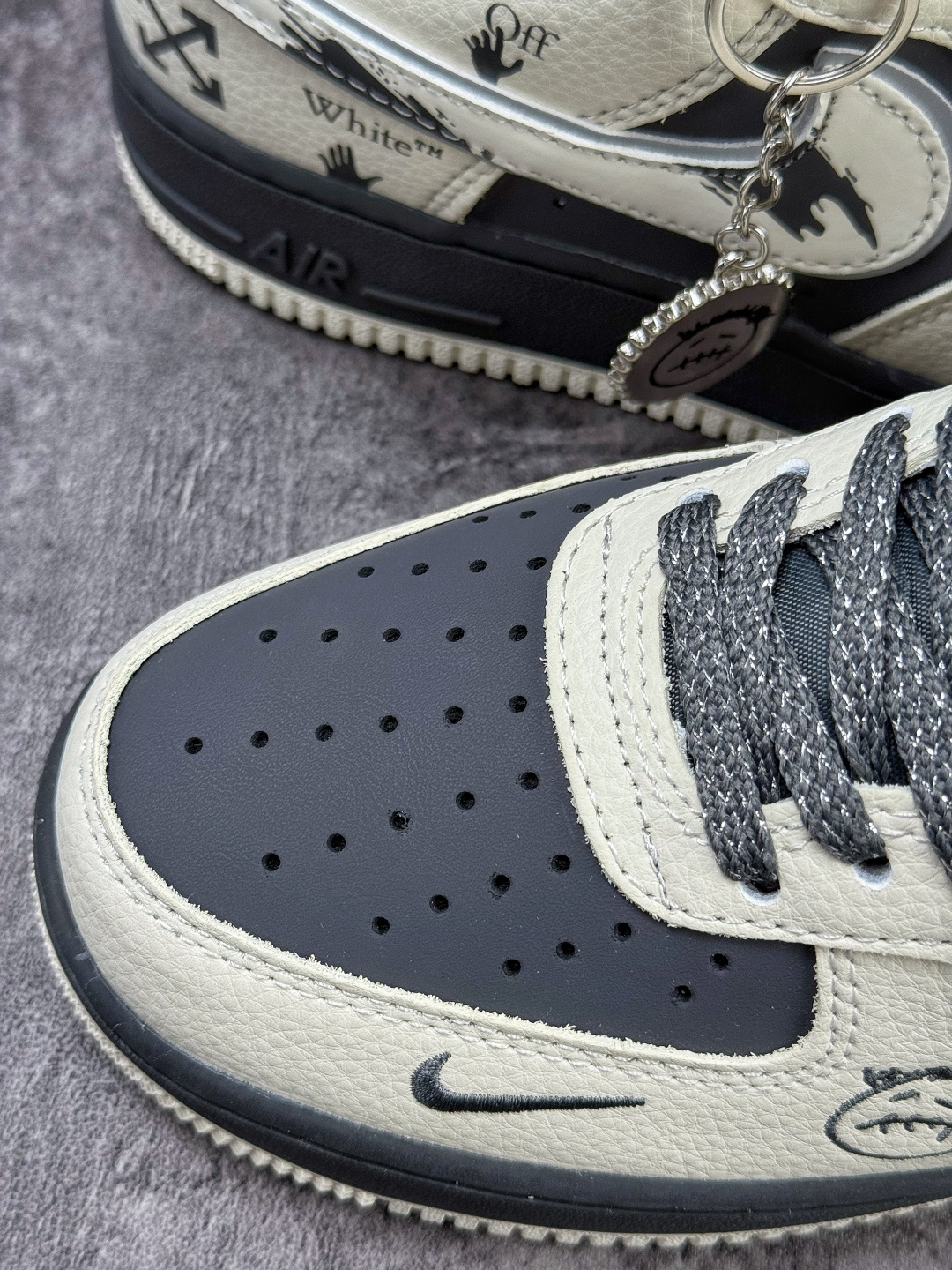 Nike Air Force 1 Low 07 x OFF-WHITE 白灰小勾满天星 XL1979-130