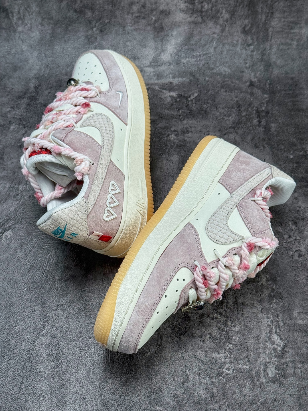Nike Air Force 1 Low 07 粉白小勾 FA5066-111 Nike Air Force 1 Low 07 粉白小勾 FA5066-111
