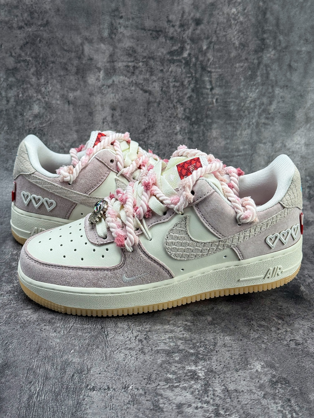 Nike Air Force 1 Low 07 粉白小勾 FA5066-111 Nike Air Force 1 Low 07 粉白小勾 FA5066-111
