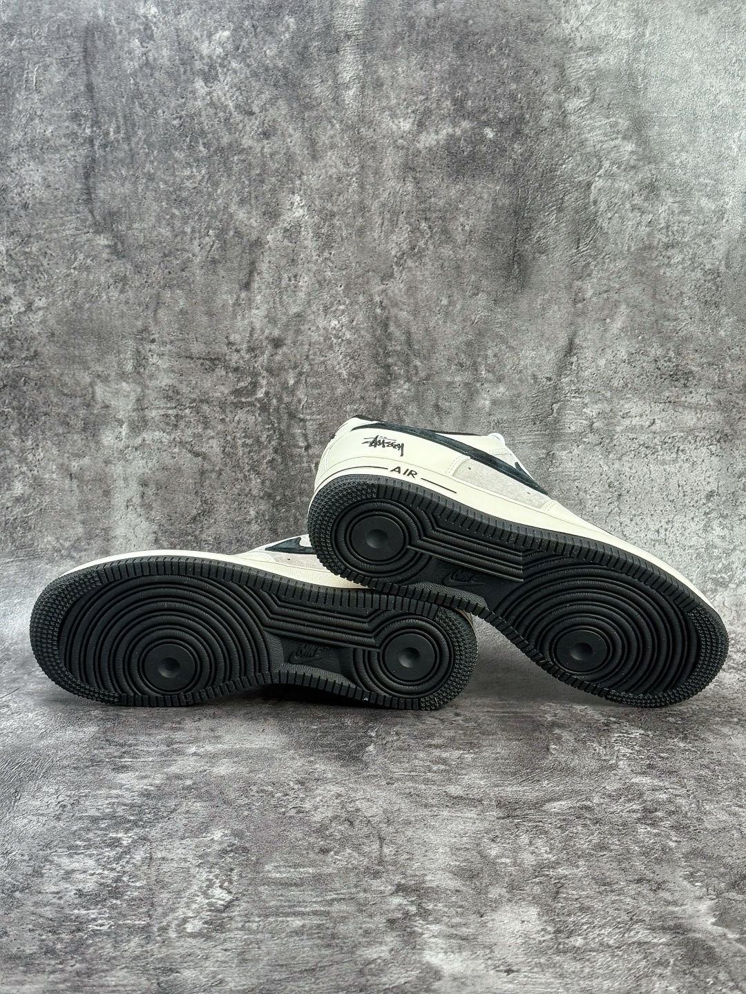 210 Nike Air Force 1 Low 07 x Stussy 白灰黑小勾满天星 XD9314-617-Chinese UA Cheap High Quatity Brand Clothes Bags handbags Sneakers wholesale wholesaler seller from China Factory suppliers Fashion Clothing Shoes best Quality Beautiful Price 210 Nike Air Force 1 Low 07 x Stussy 白灰黑小勾满天星 XD9314-617