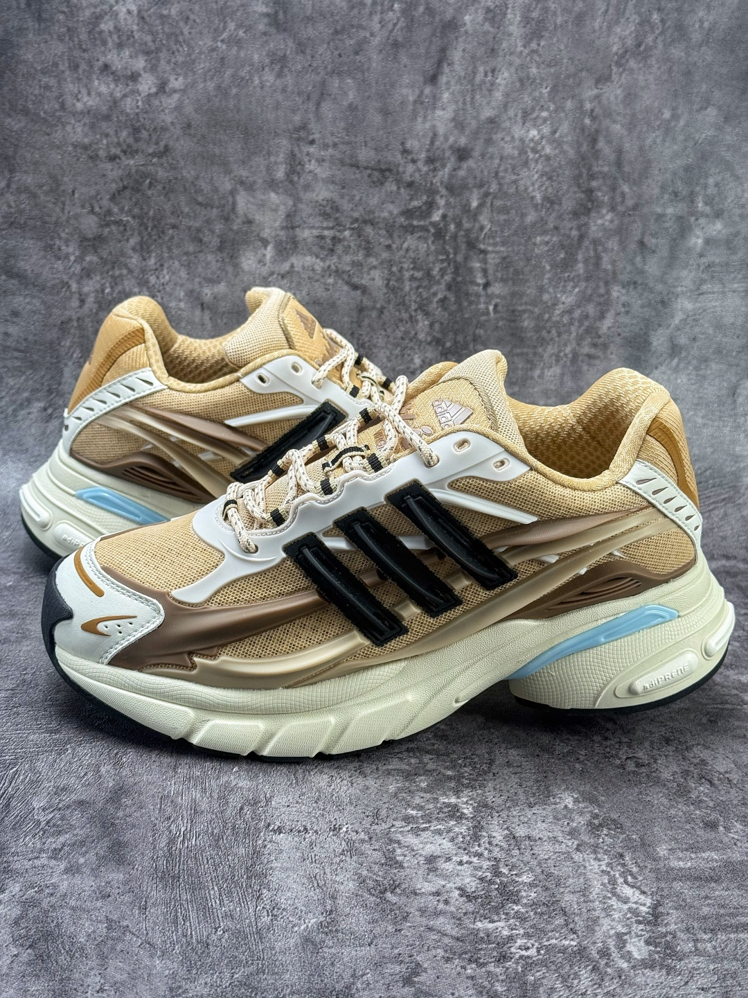 Pharrell x AD Originals Adistar Jellyfish Williams Focus 米棕黑 复古休闲运动老爹水母鞋 JP9277 Pharrell x AD Originals Adistar Jellyfish Williams Focus 米棕黑 复古休闲运动老爹水母鞋 JP9277