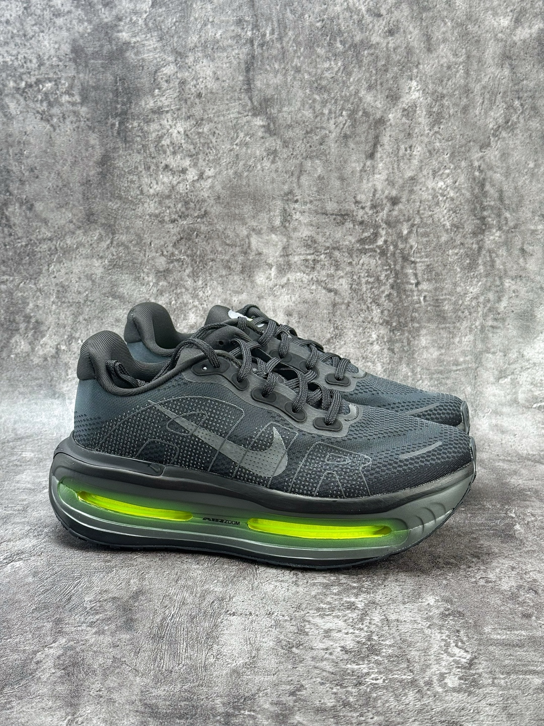 NIKE ZOOM PREMIUM 运动休闲跑鞋 耐克双层厚底 HQ2050-001 NIKE ZOOM PREMIUM 运动休闲跑鞋 耐克双层厚底 HQ2050-001