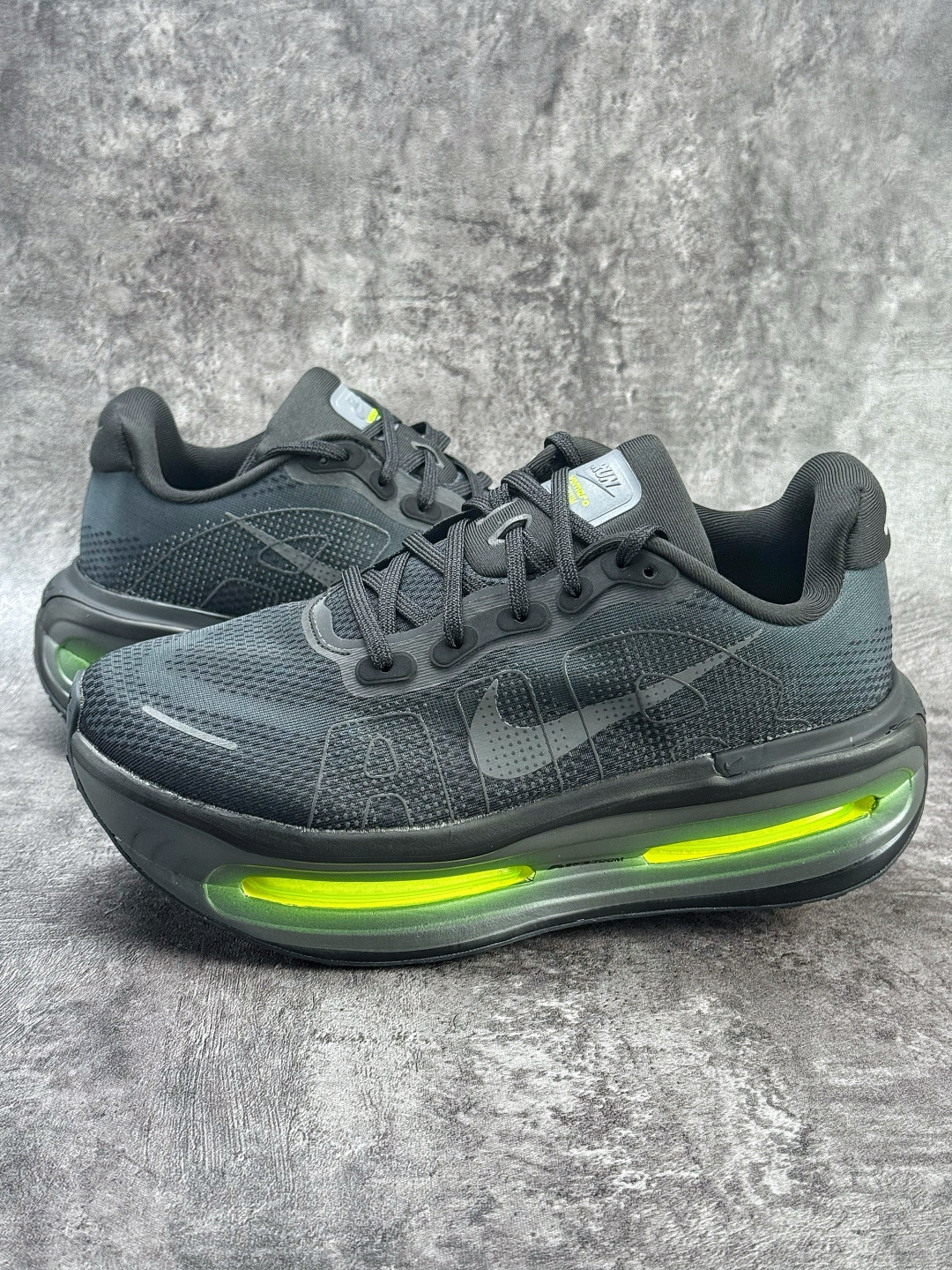 NIKE ZOOM PREMIUM 运动休闲跑鞋 耐克双层厚底 HQ2050-001 NIKE ZOOM PREMIUM 运动休闲跑鞋 耐克双层厚底 HQ2050-001