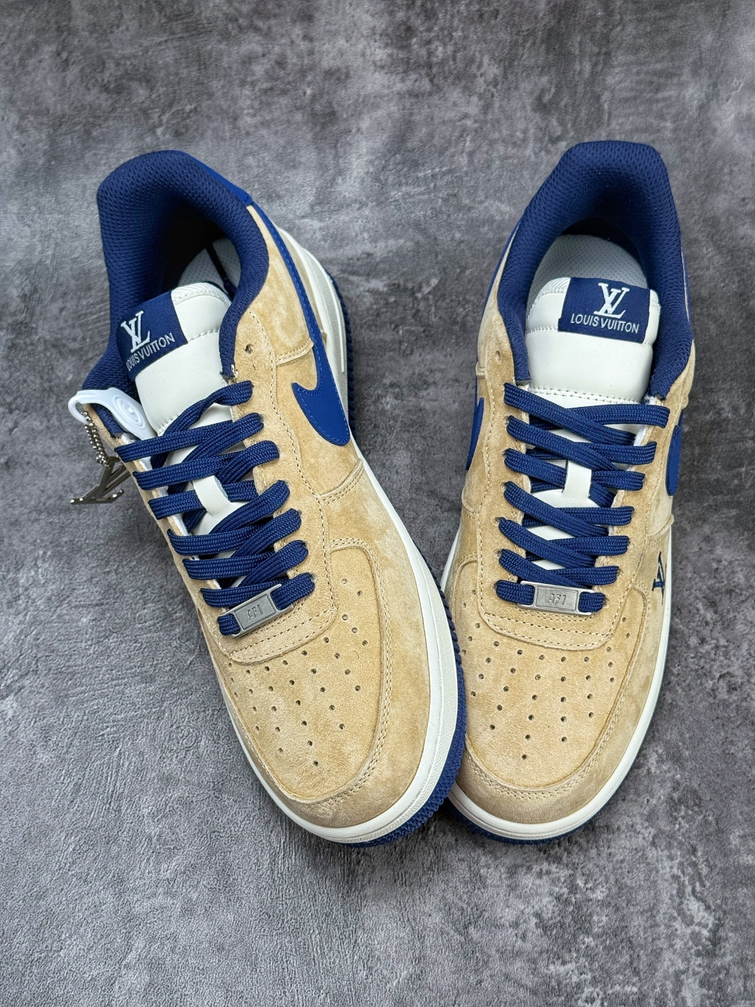 Nike Air Force 1 Low 07 x Louis Vuitton 棕蓝 FQ3545-300 Nike Air Force 1 Low 07 x Louis Vuitton 棕蓝 FQ3545-300