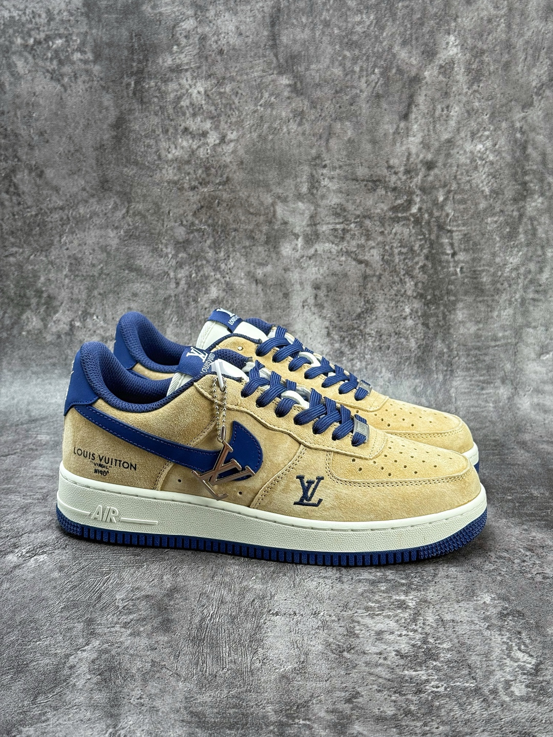 Nike Air Force 1 Low 07 x Louis Vuitton 棕蓝 FQ3545-300 Nike Air Force 1 Low 07 x Louis Vuitton 棕蓝 FQ3545-300