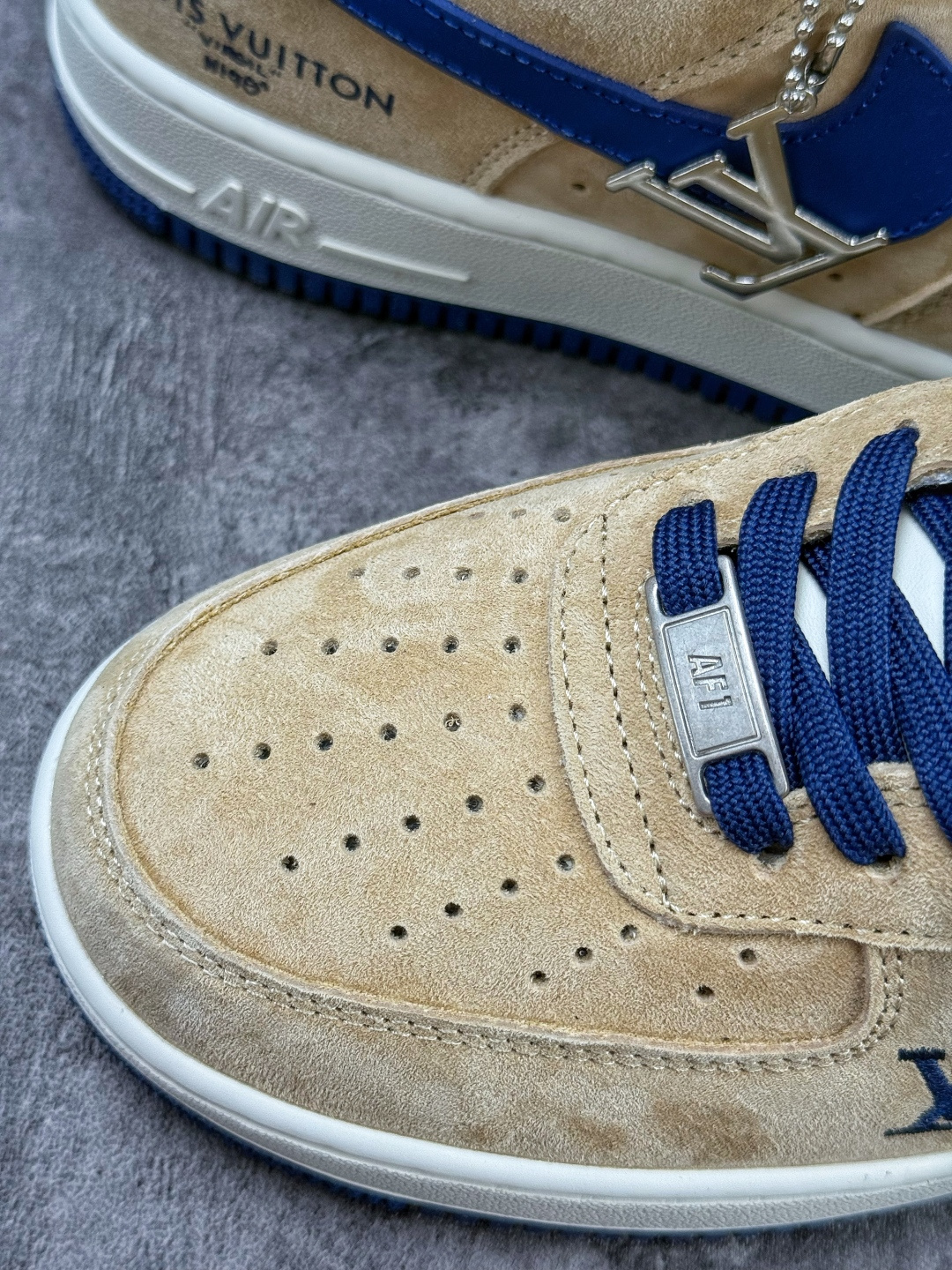 Nike Air Force 1 Low 07 x Louis Vuitton 棕蓝 FQ3545-300 Nike Air Force 1 Low 07 x Louis Vuitton 棕蓝 FQ3545-300