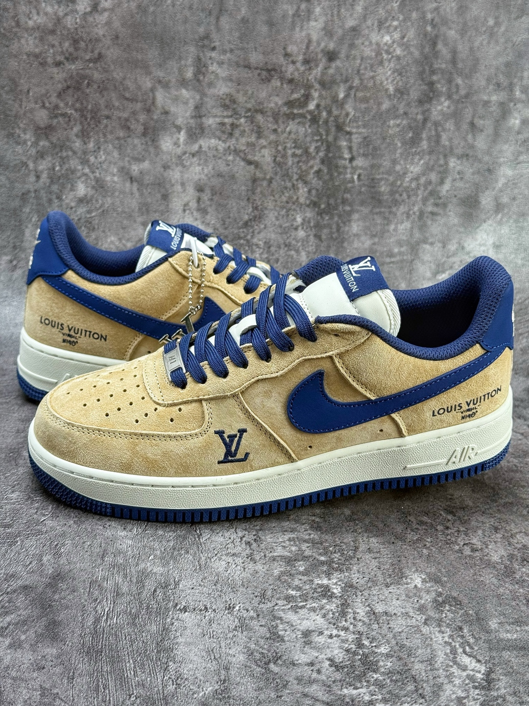 Nike Air Force 1 Low 07 x Louis Vuitton 棕蓝 FQ3545-300 Nike Air Force 1 Low 07 x Louis Vuitton 棕蓝 FQ3545-300